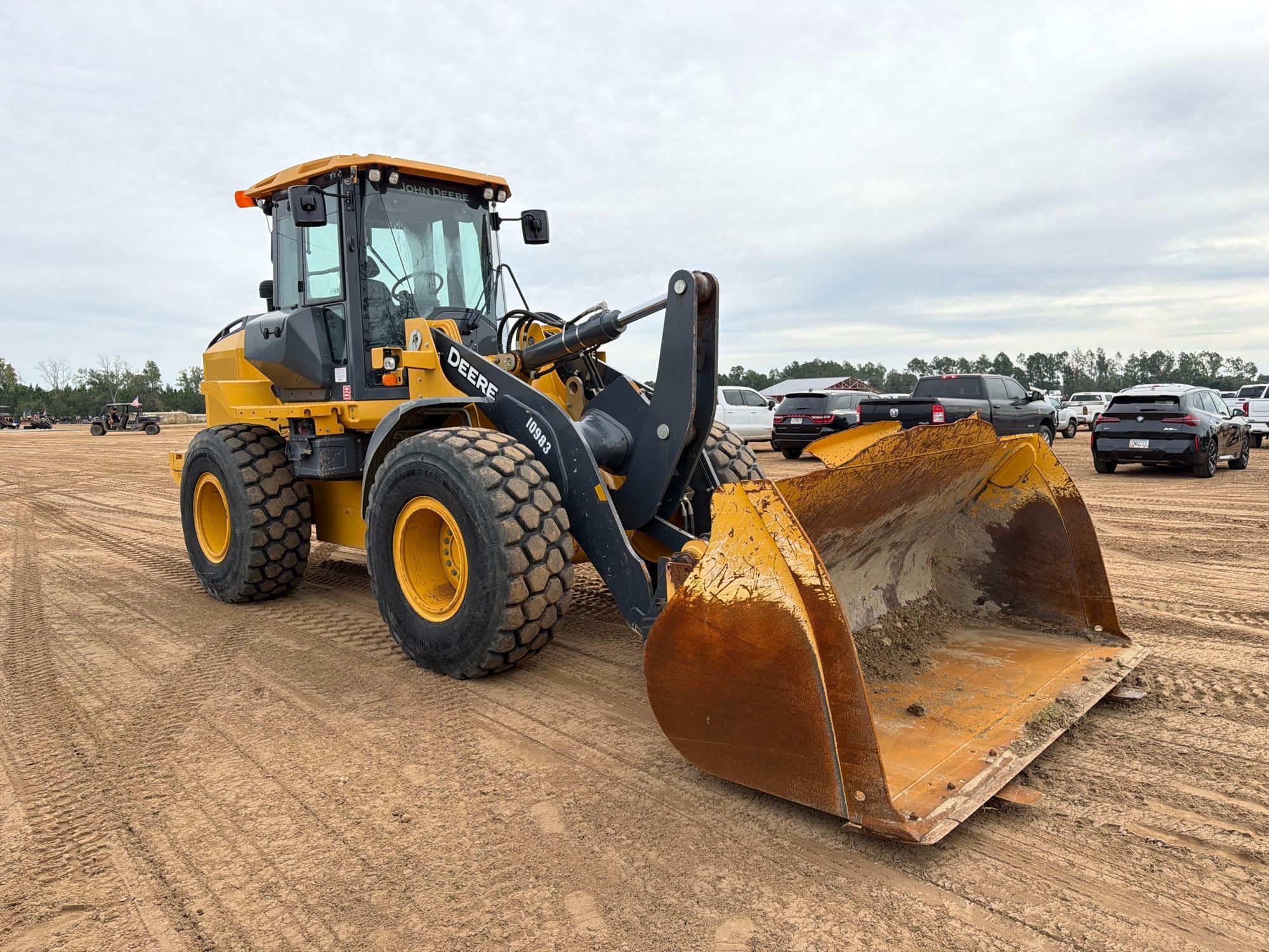 John Deere 544
