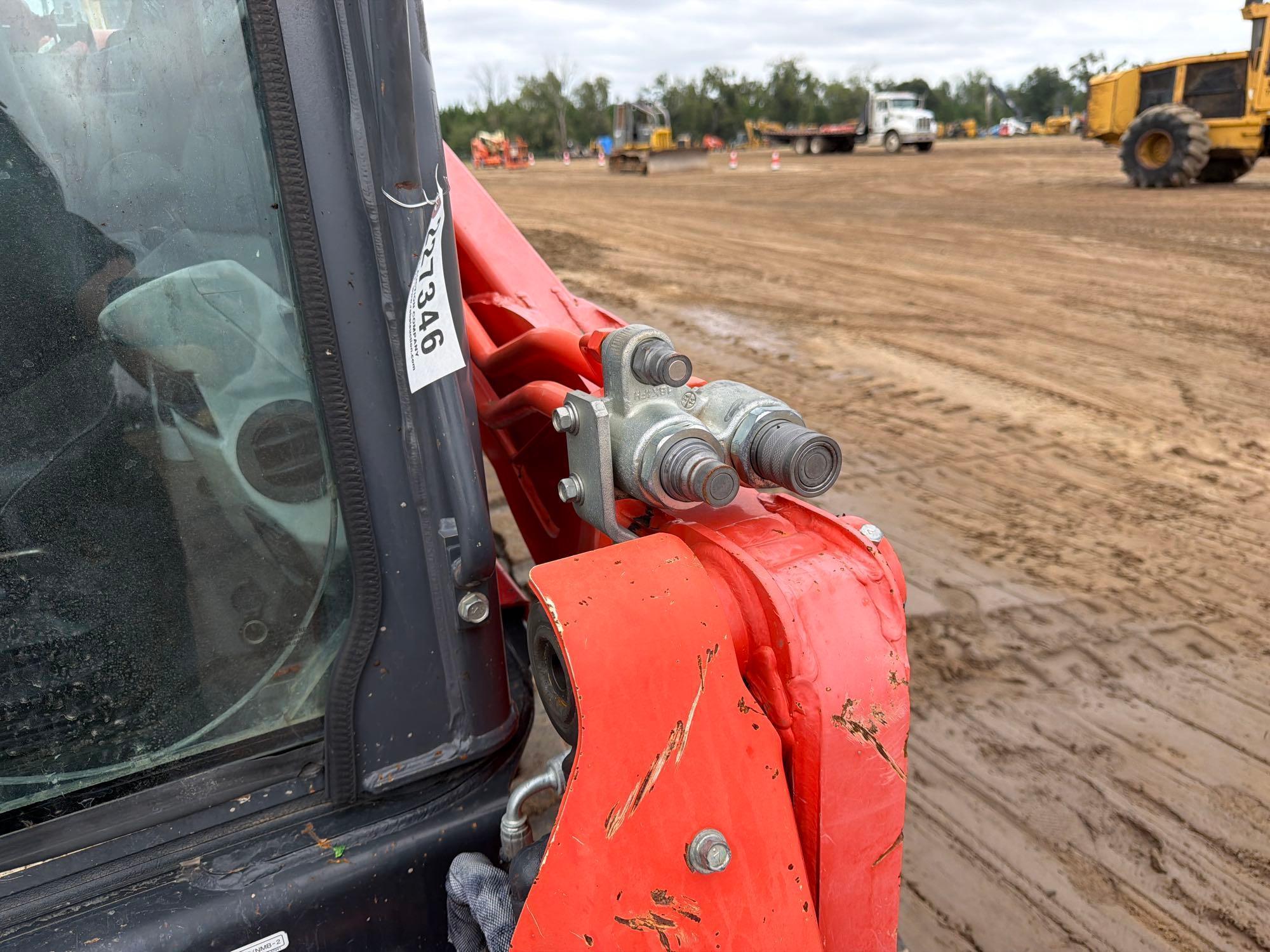 Kubota 752