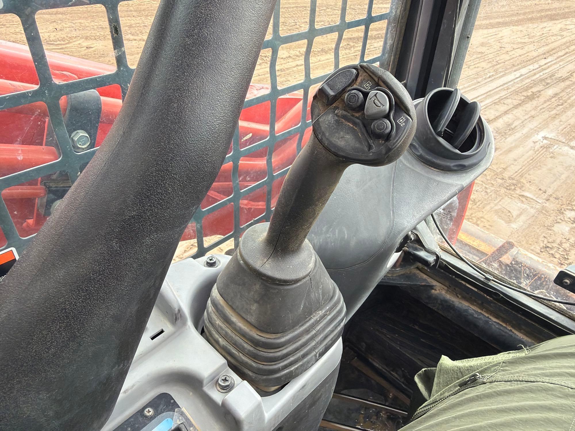 Kubota 752
