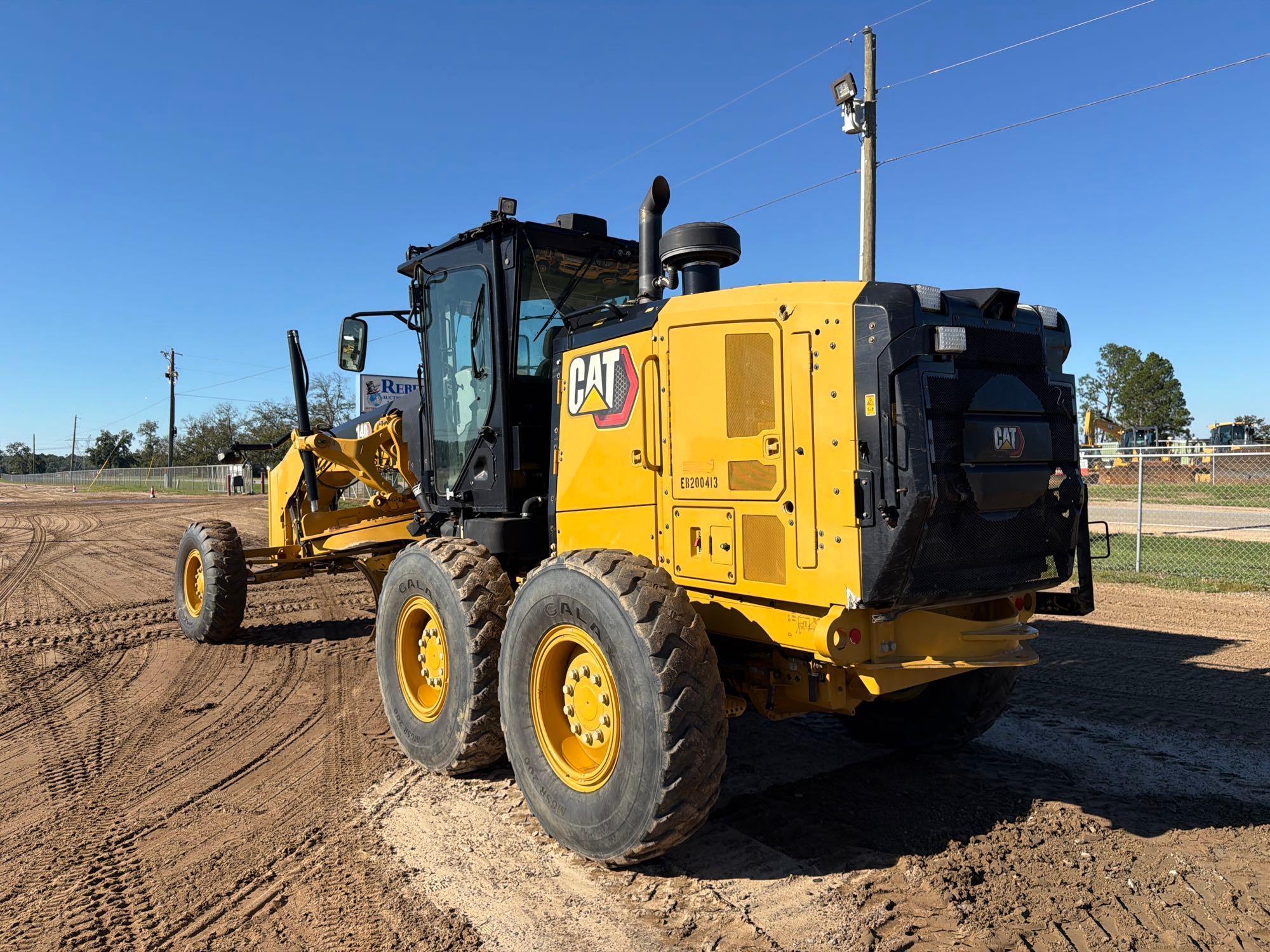 Caterpillar 140