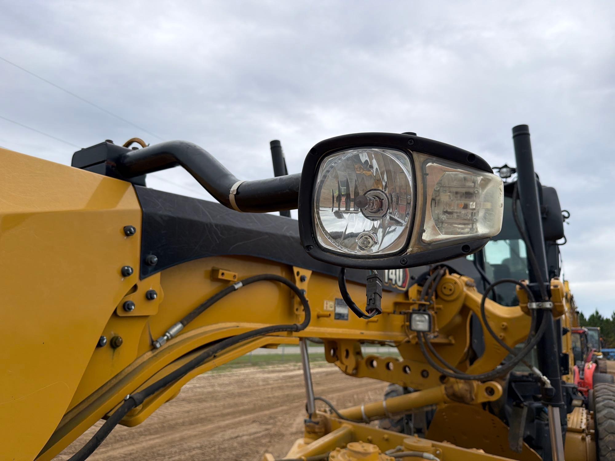 Caterpillar 140