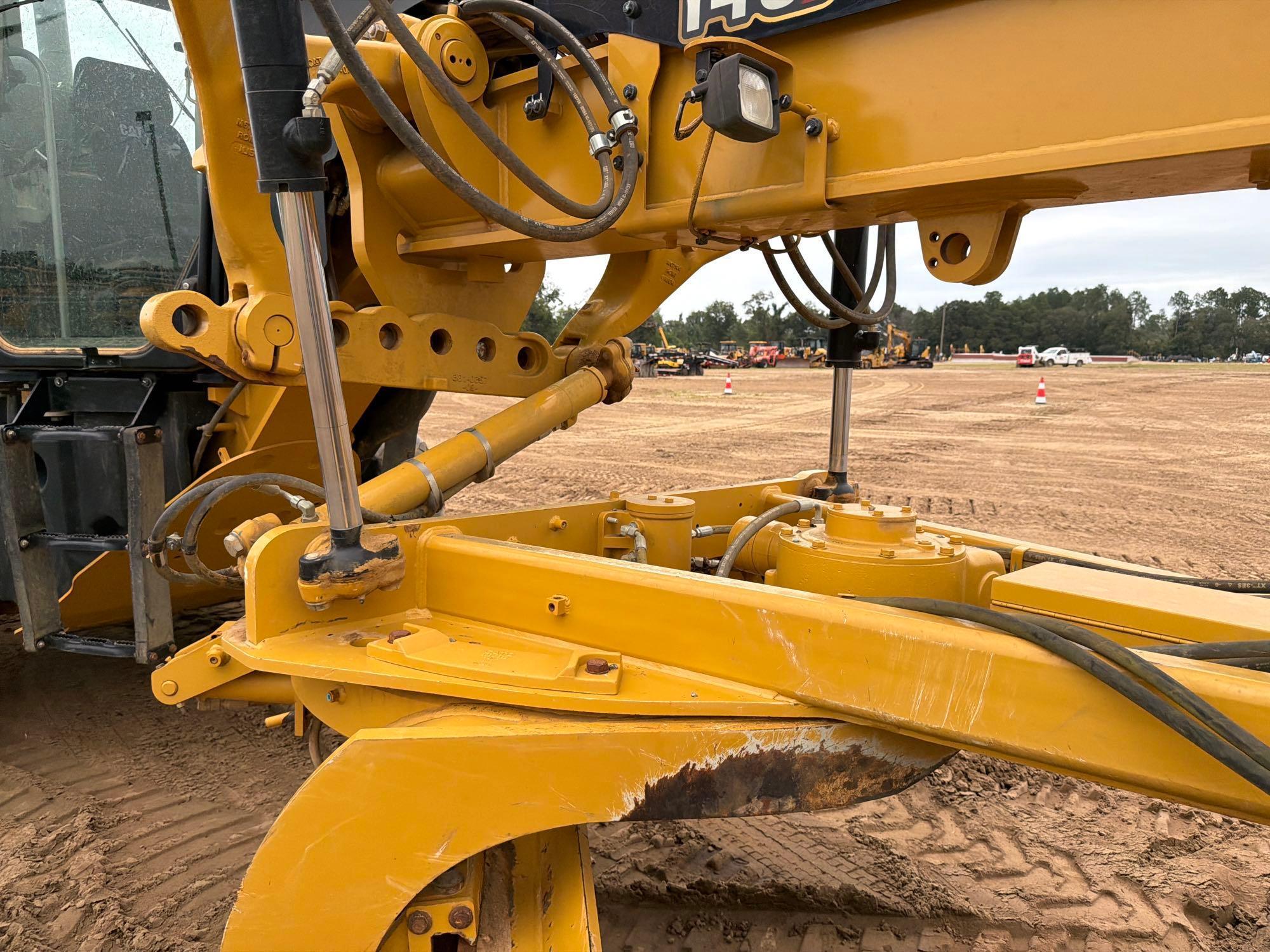Caterpillar 140