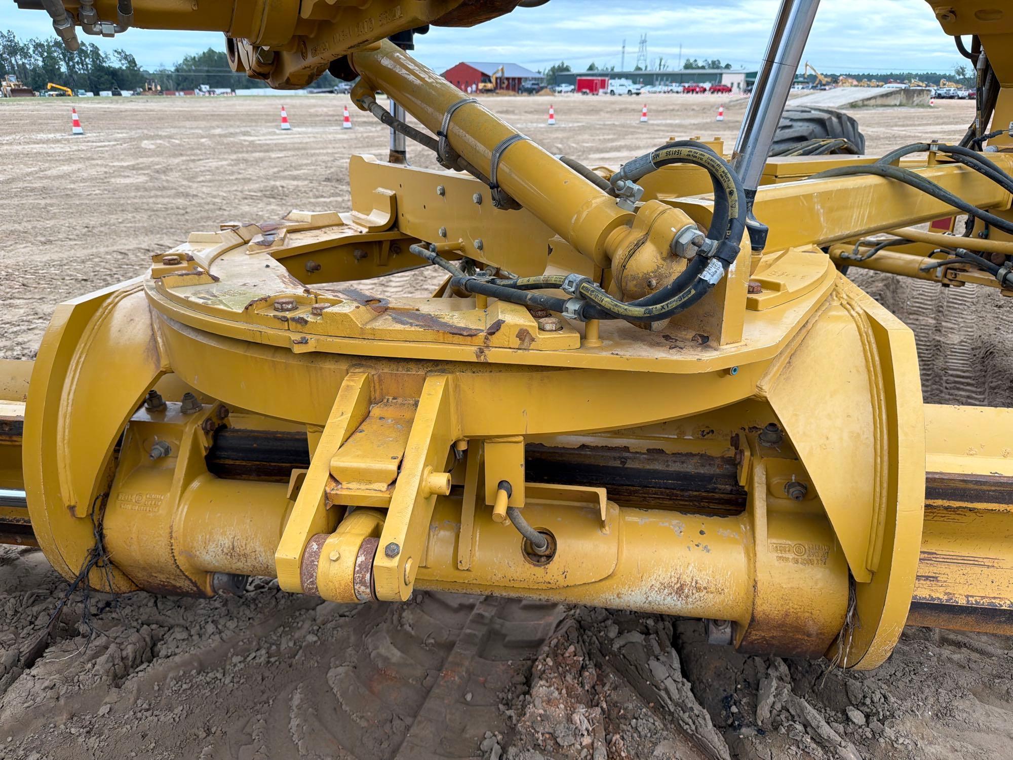 Caterpillar 140