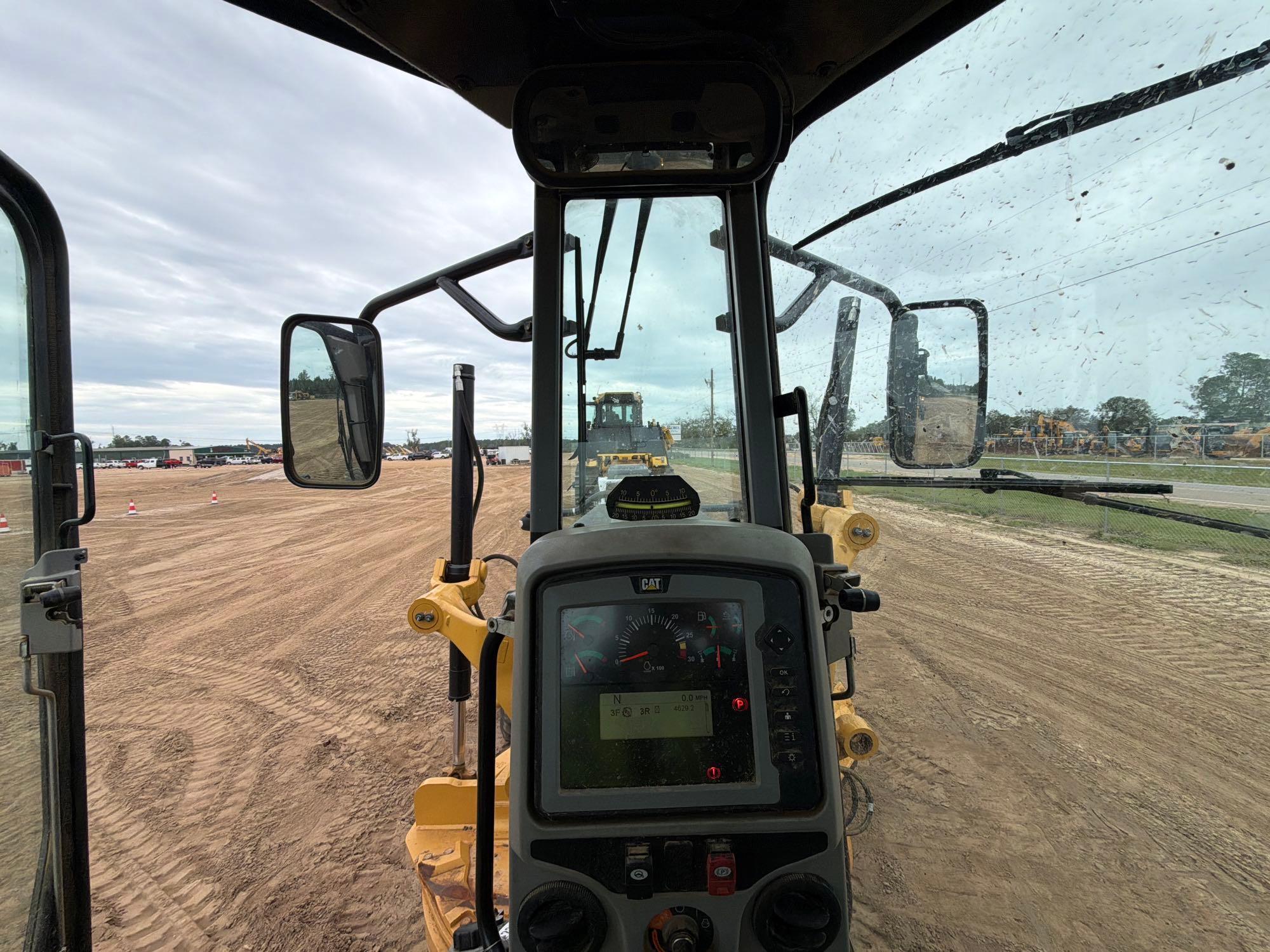 Caterpillar 140