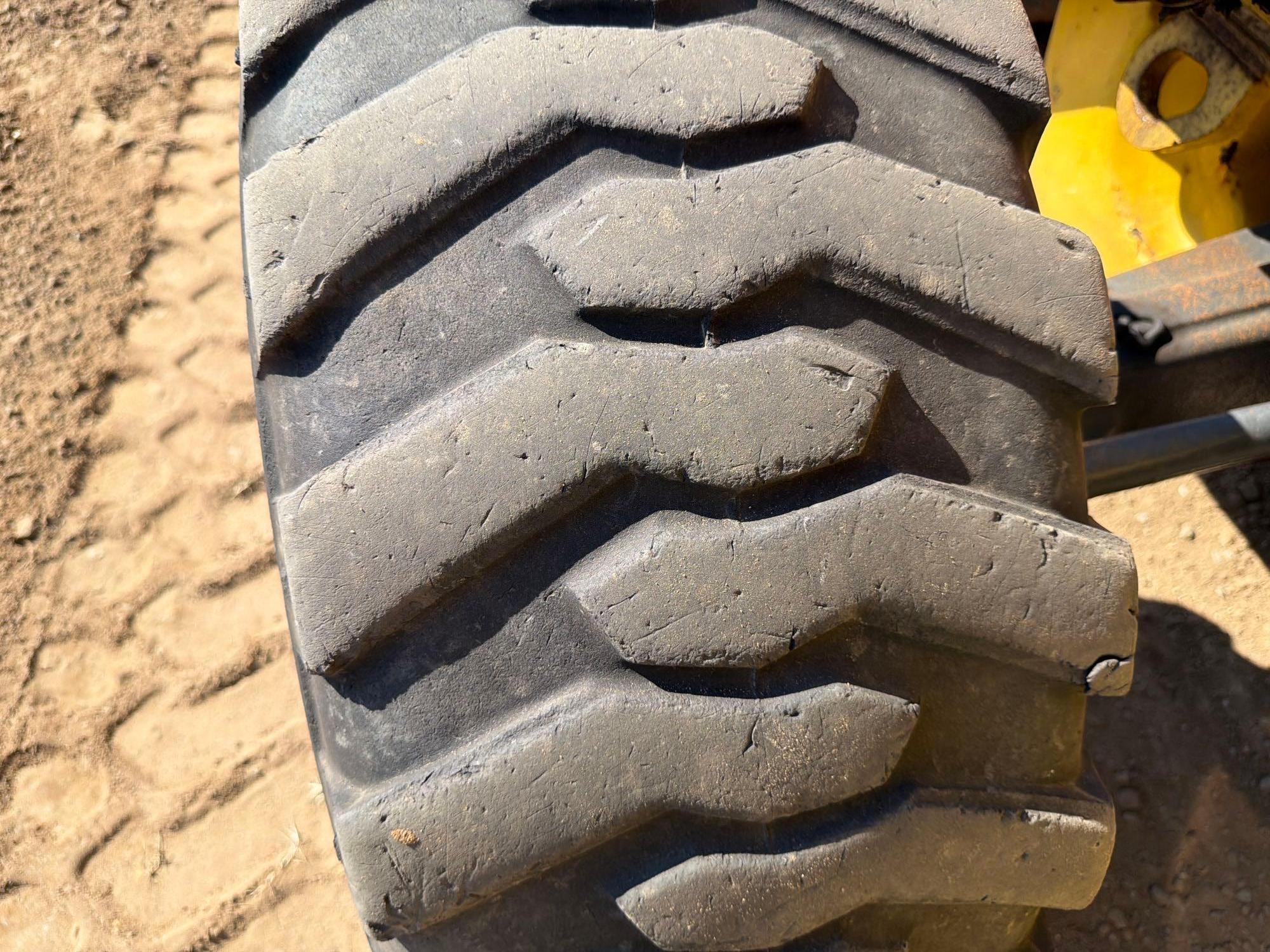 New Holland B95B