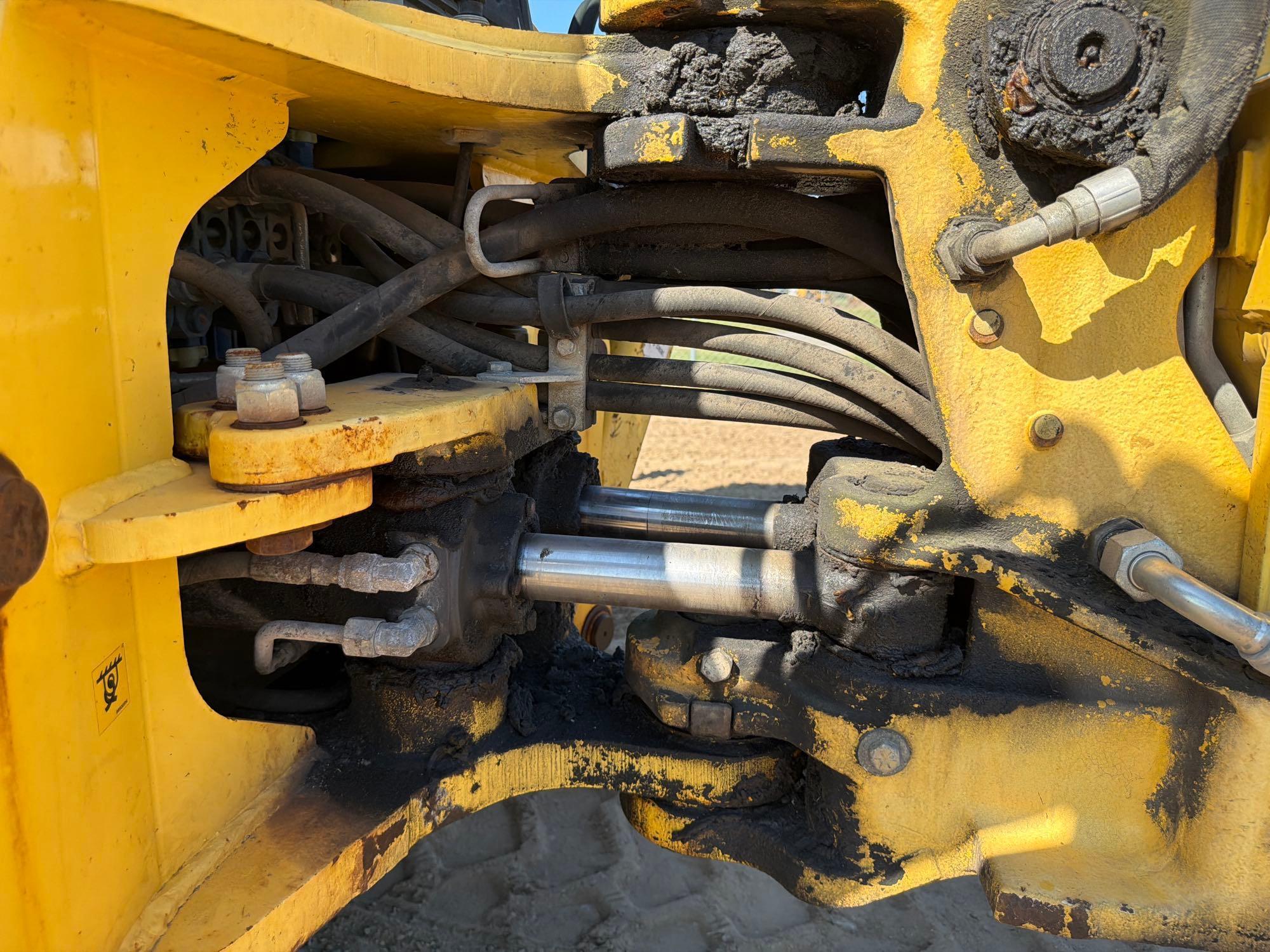 New Holland B95B