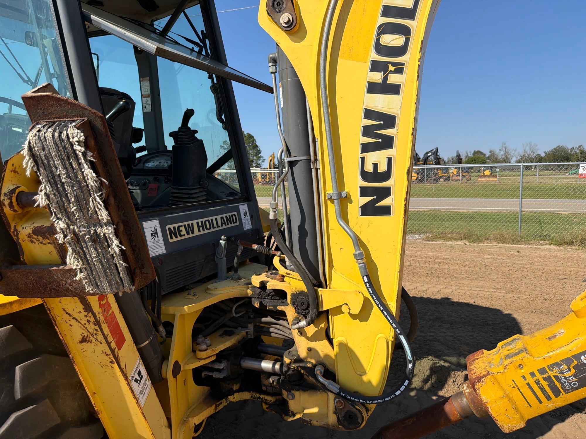 New Holland B95B