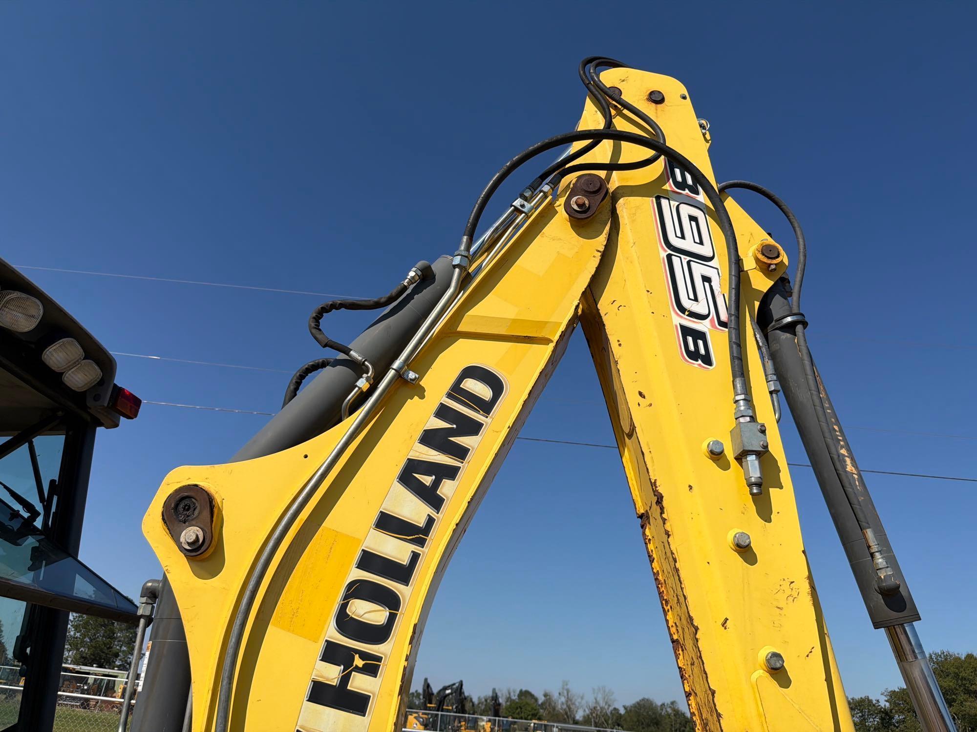 New Holland B95B