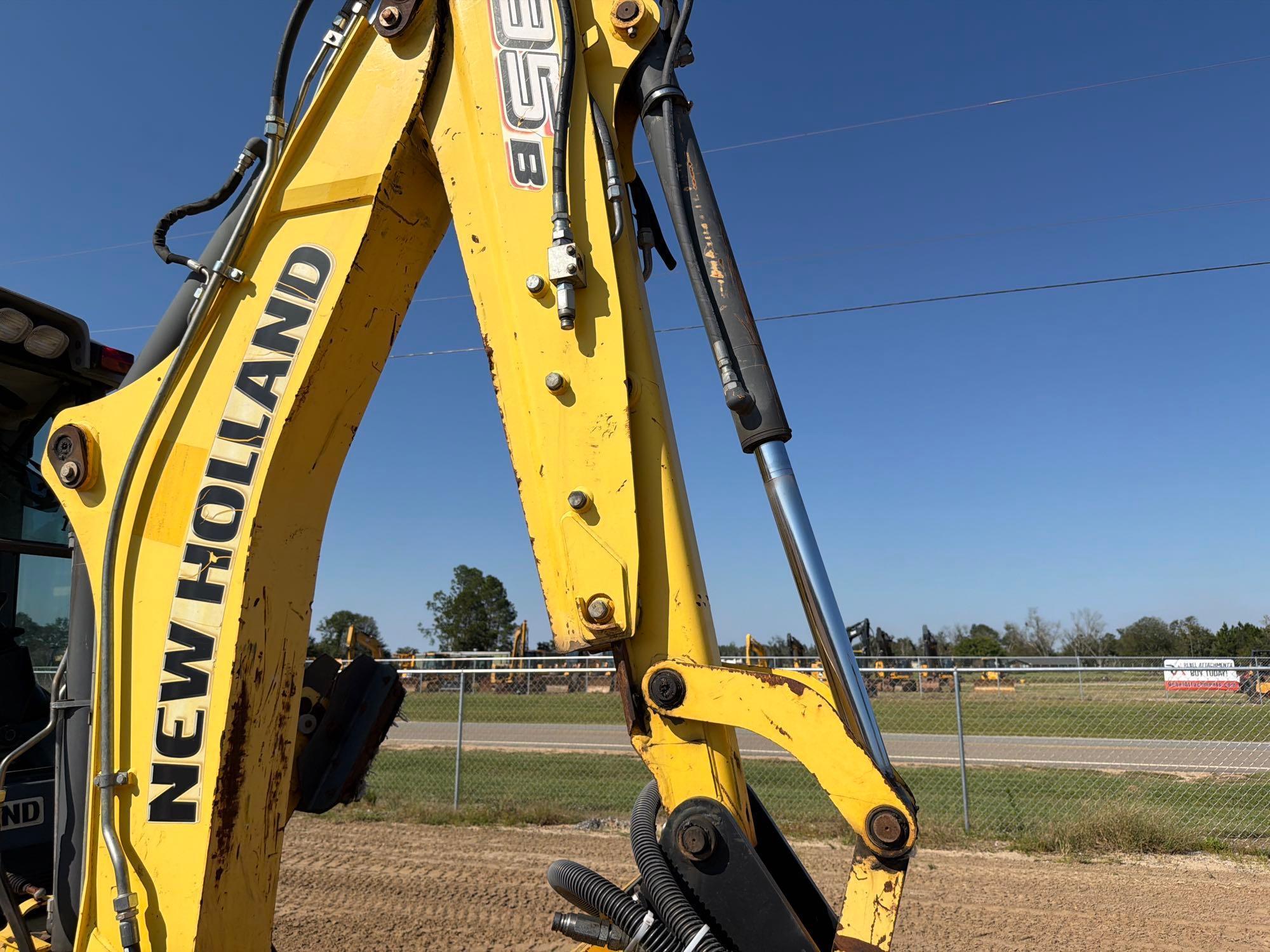 New Holland B95B