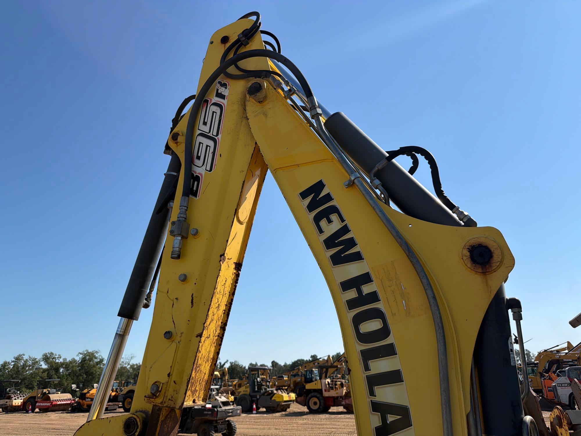 New Holland B95B