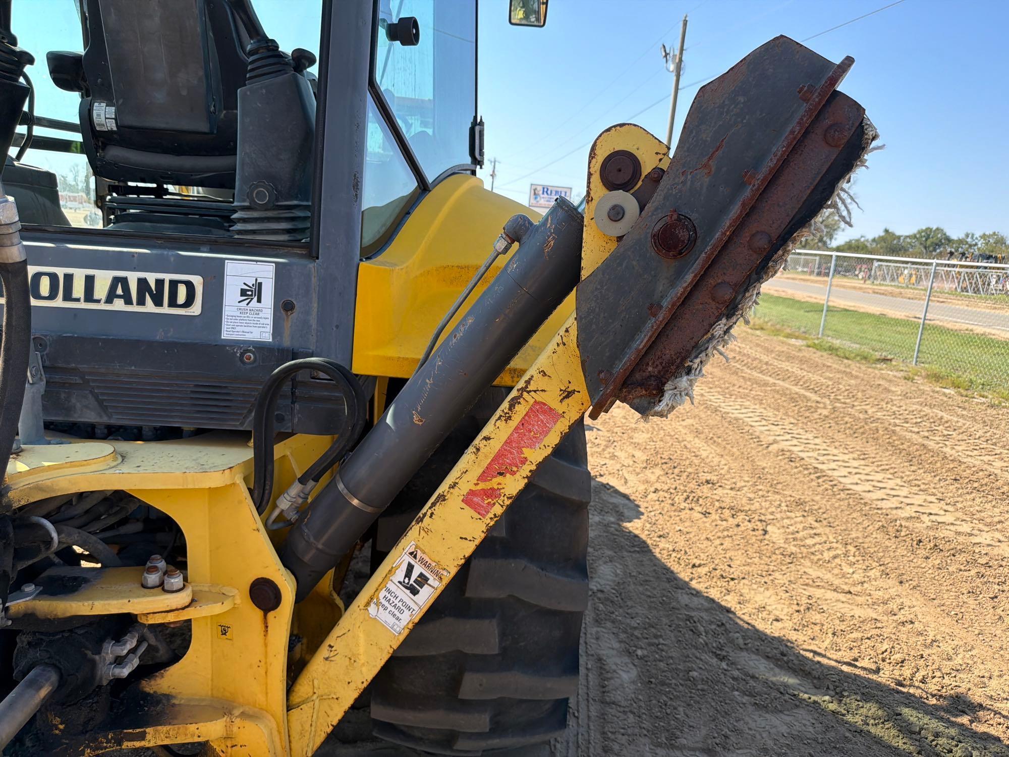 New Holland B95B
