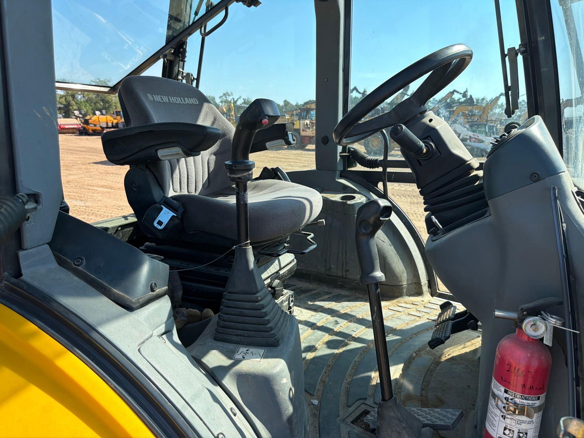 New Holland B95B