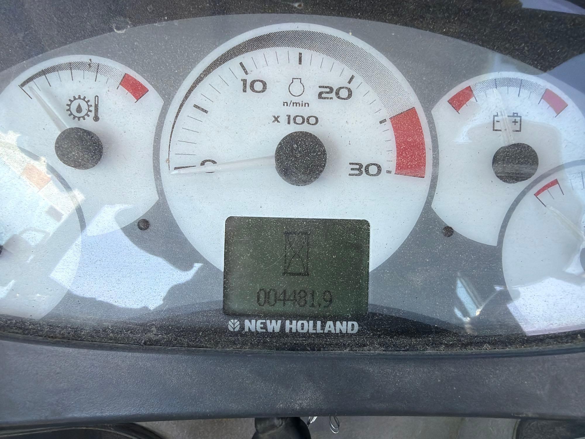 New Holland B95B
