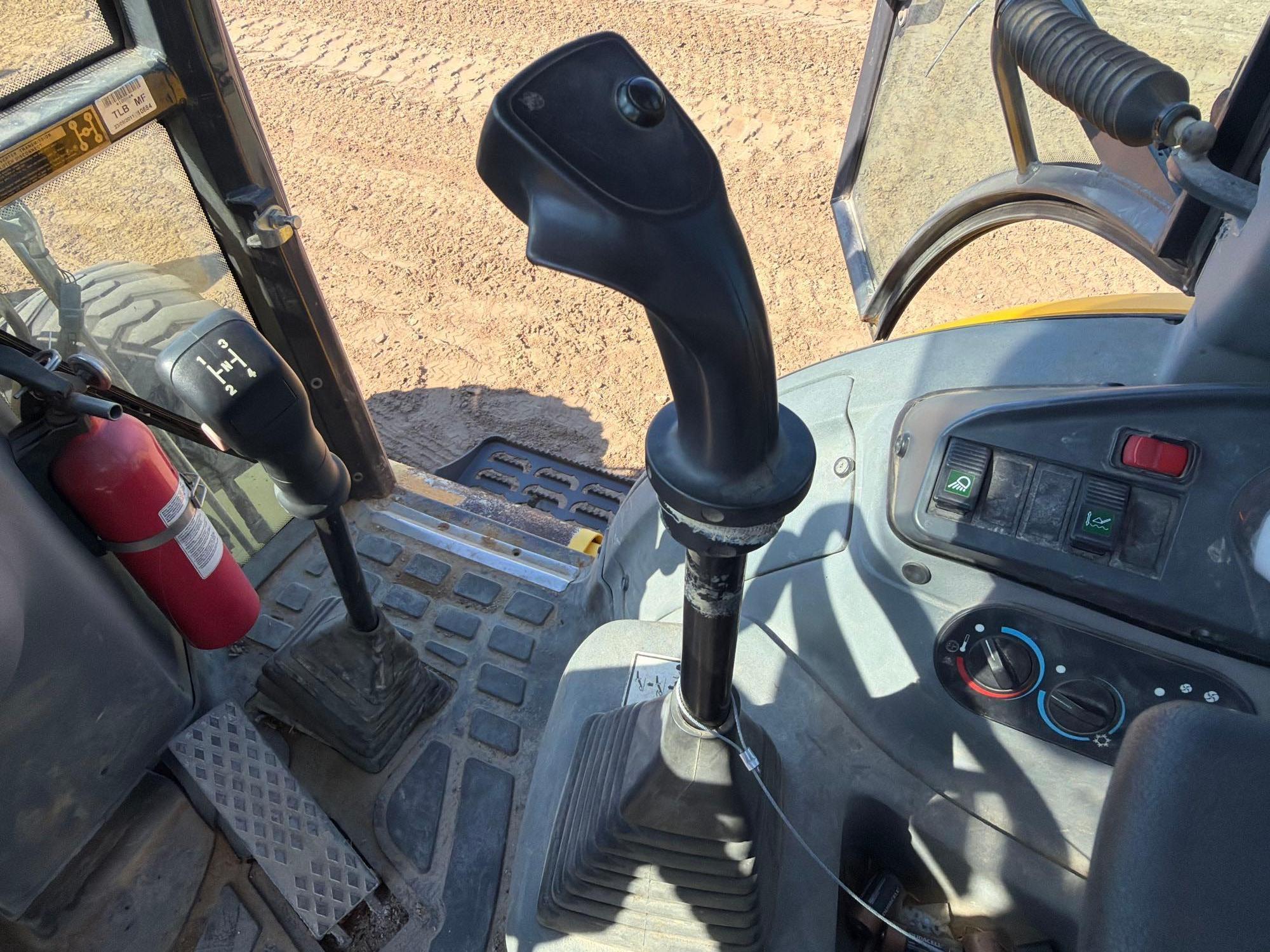 New Holland B95B