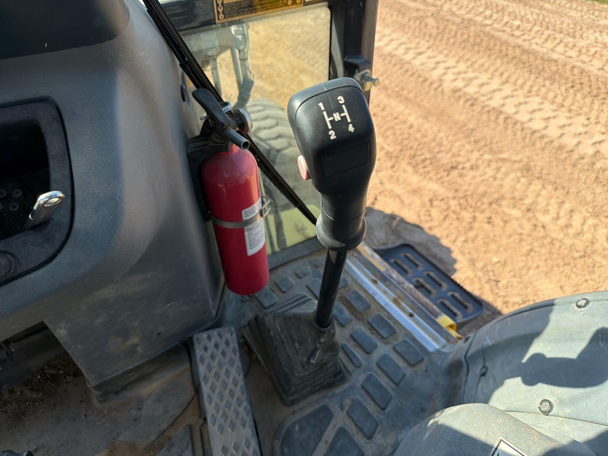 New Holland B95B