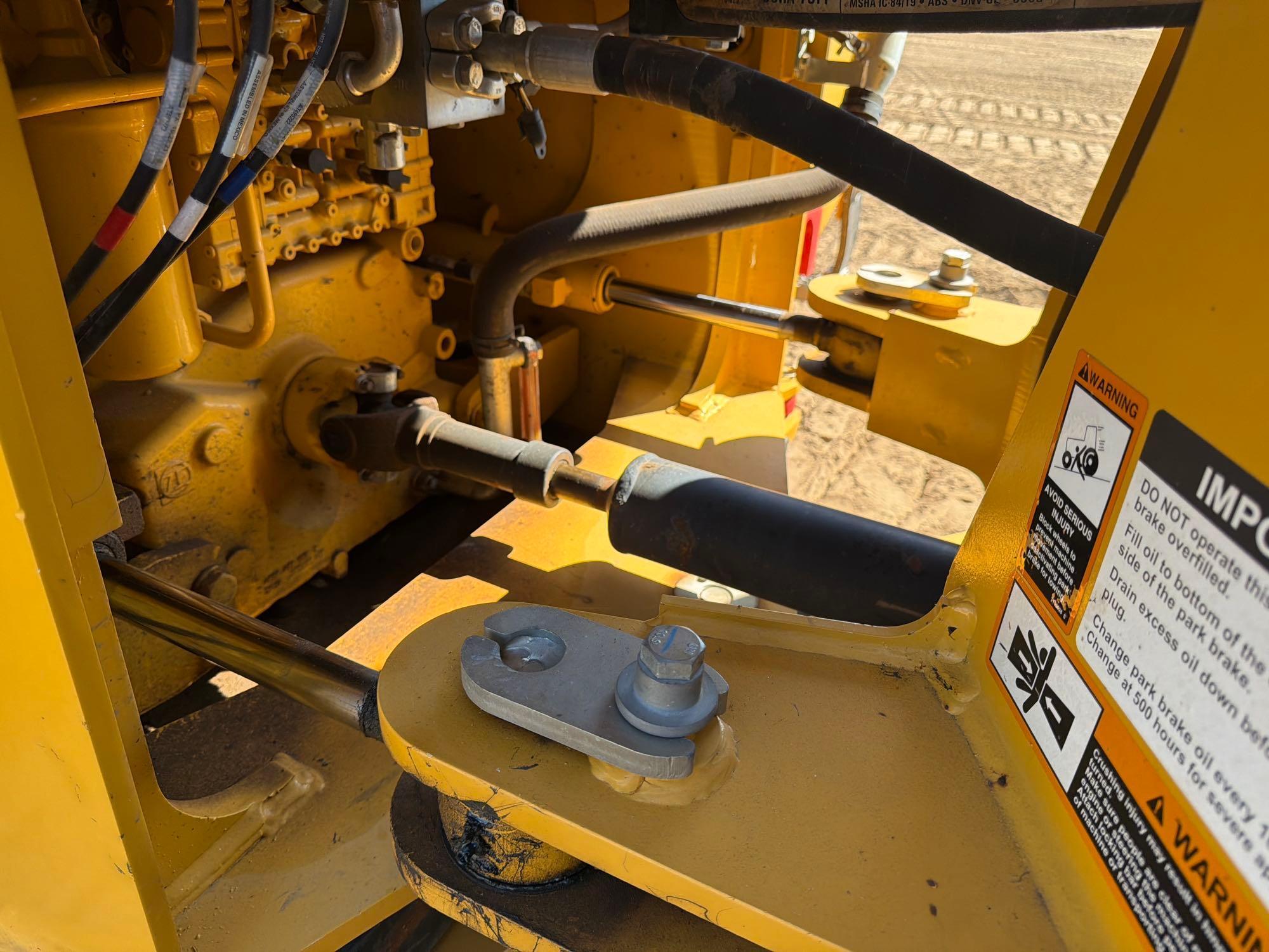 John Deere 444