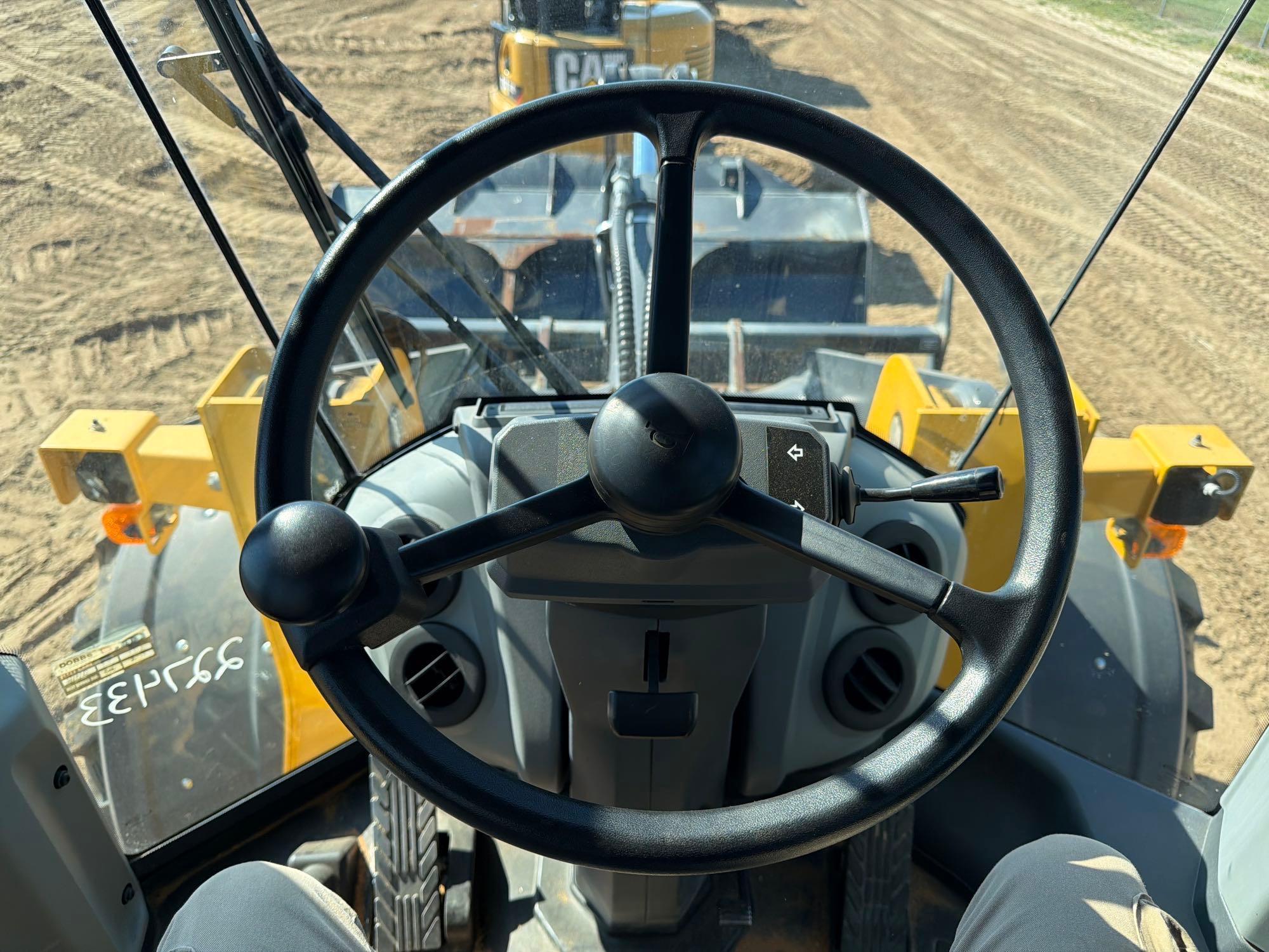John Deere 444