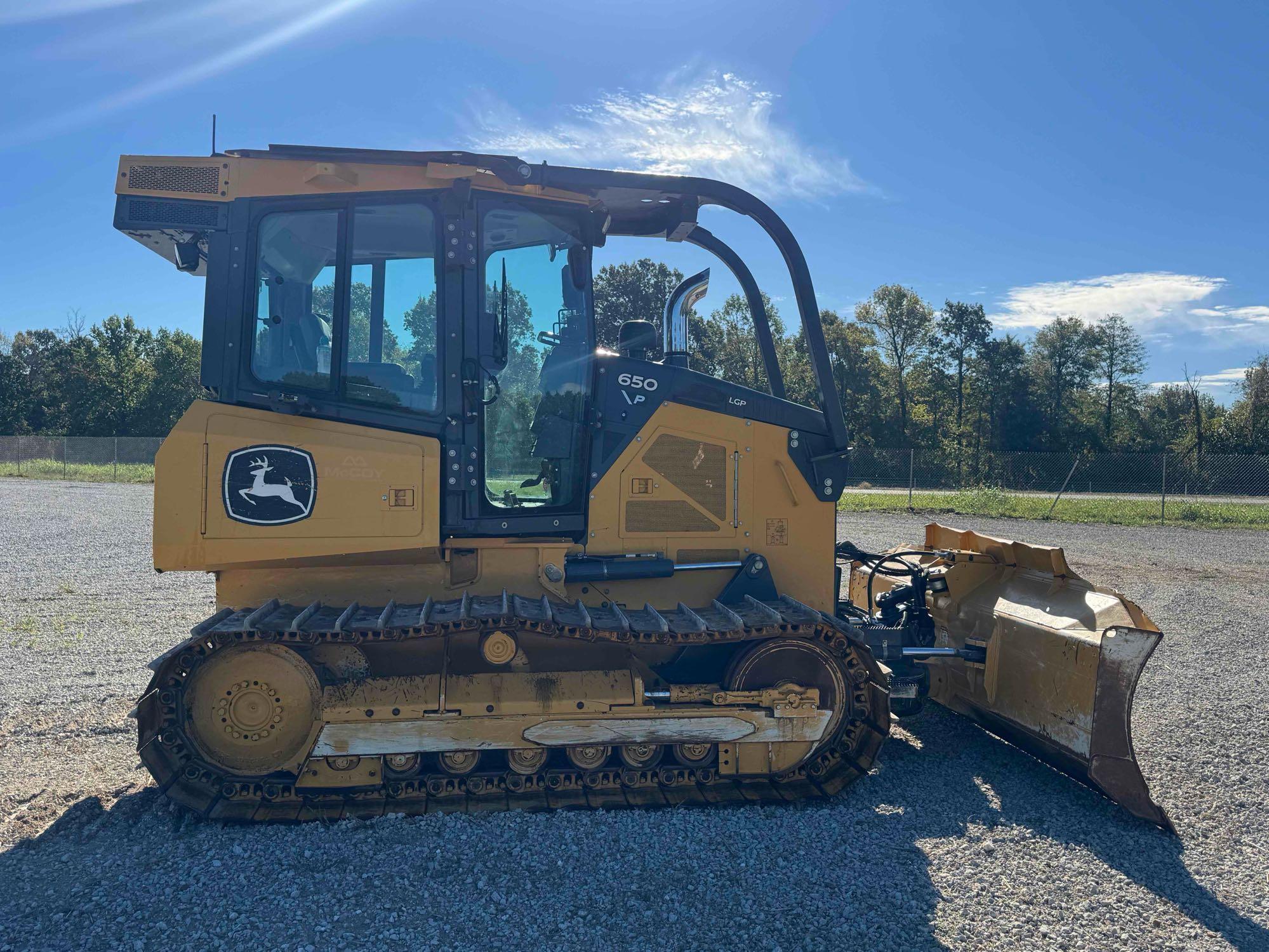 John Deere 650P
