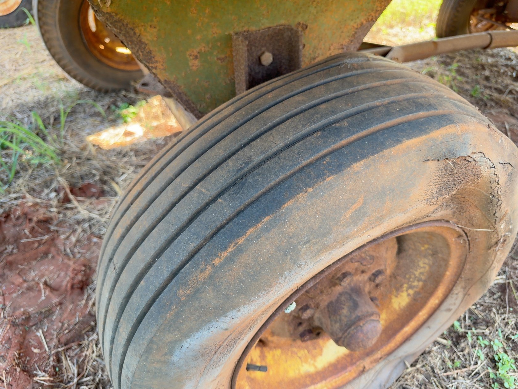 John Deere 110