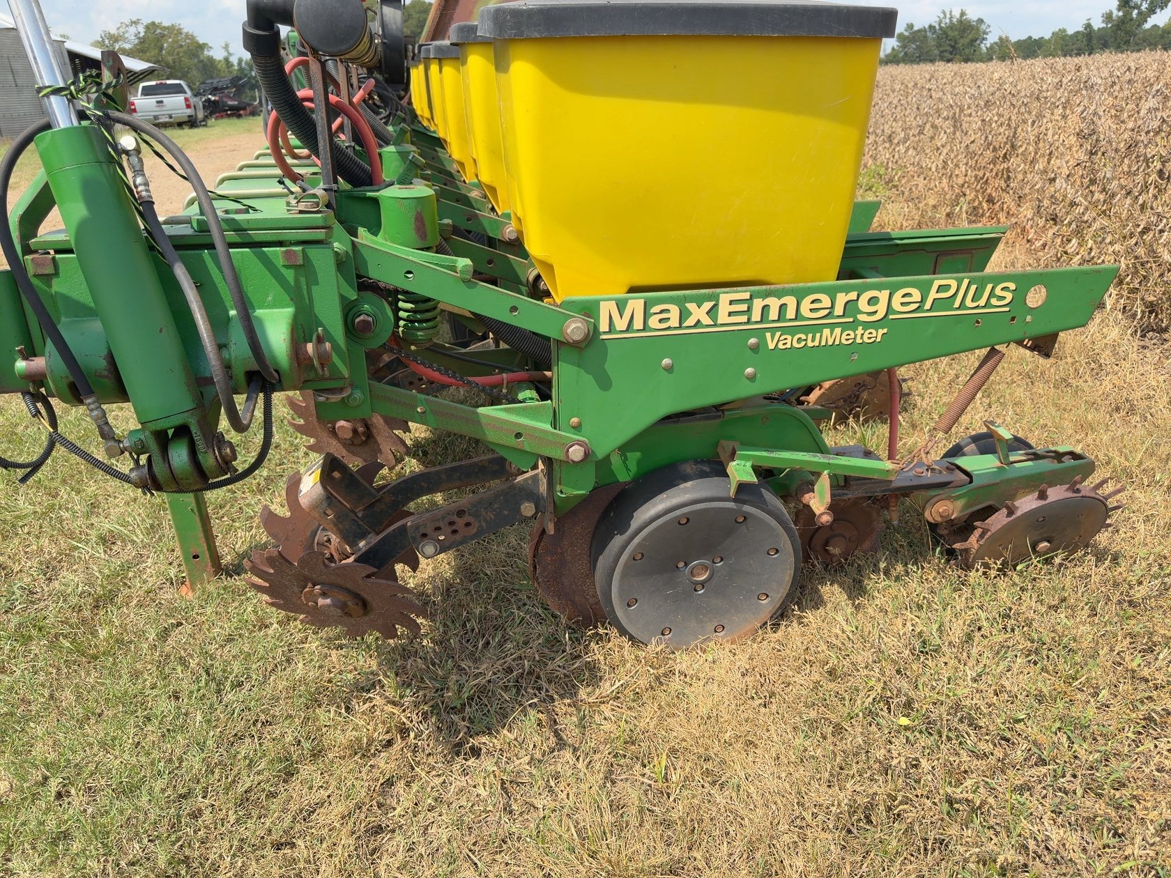 John Deere 1700