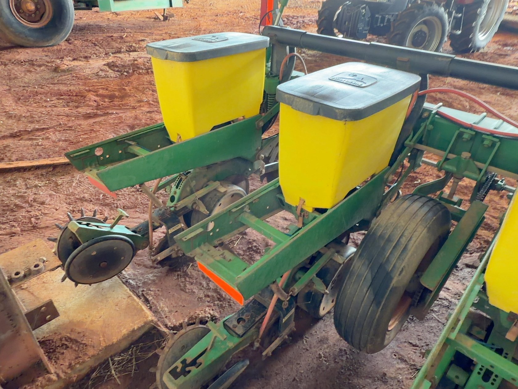 John Deere 1700