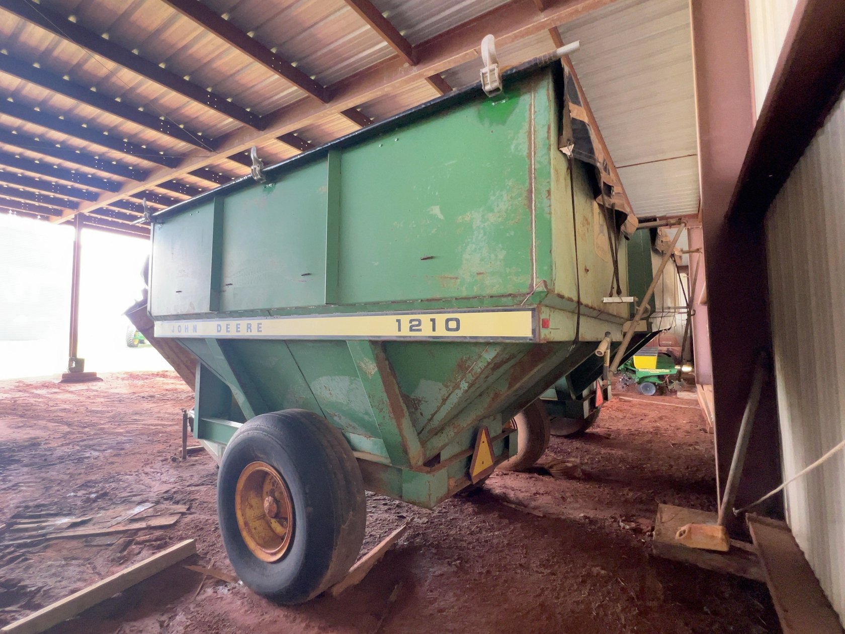 John Deere 1210