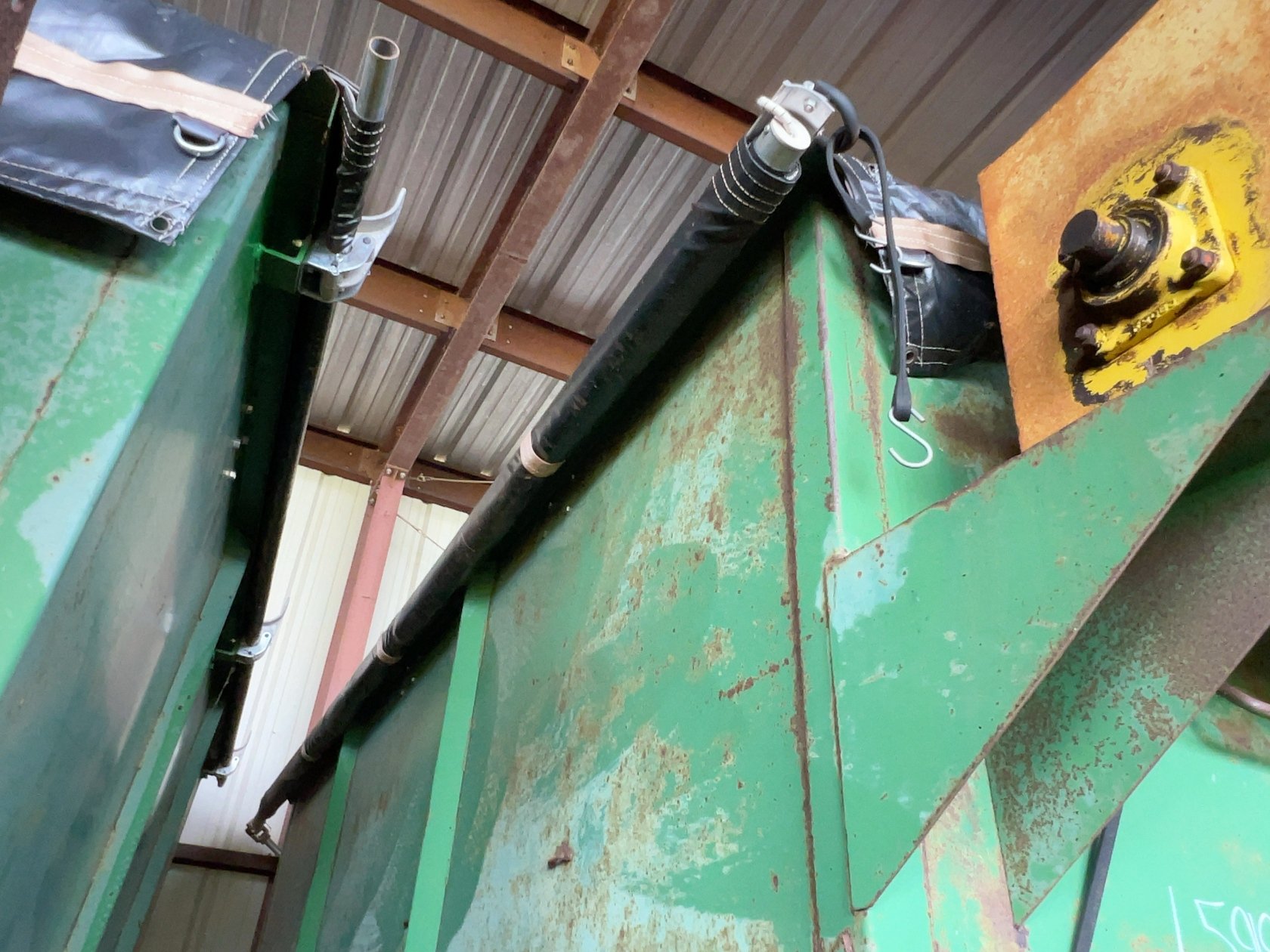John Deere 1210