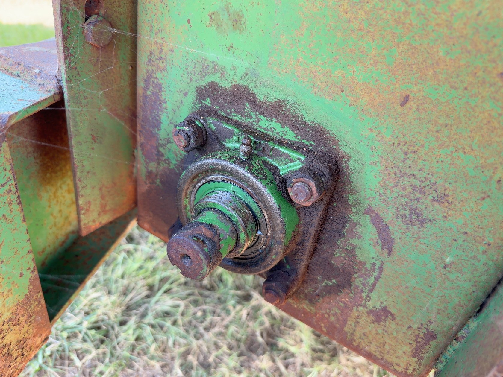 John Deere 1210