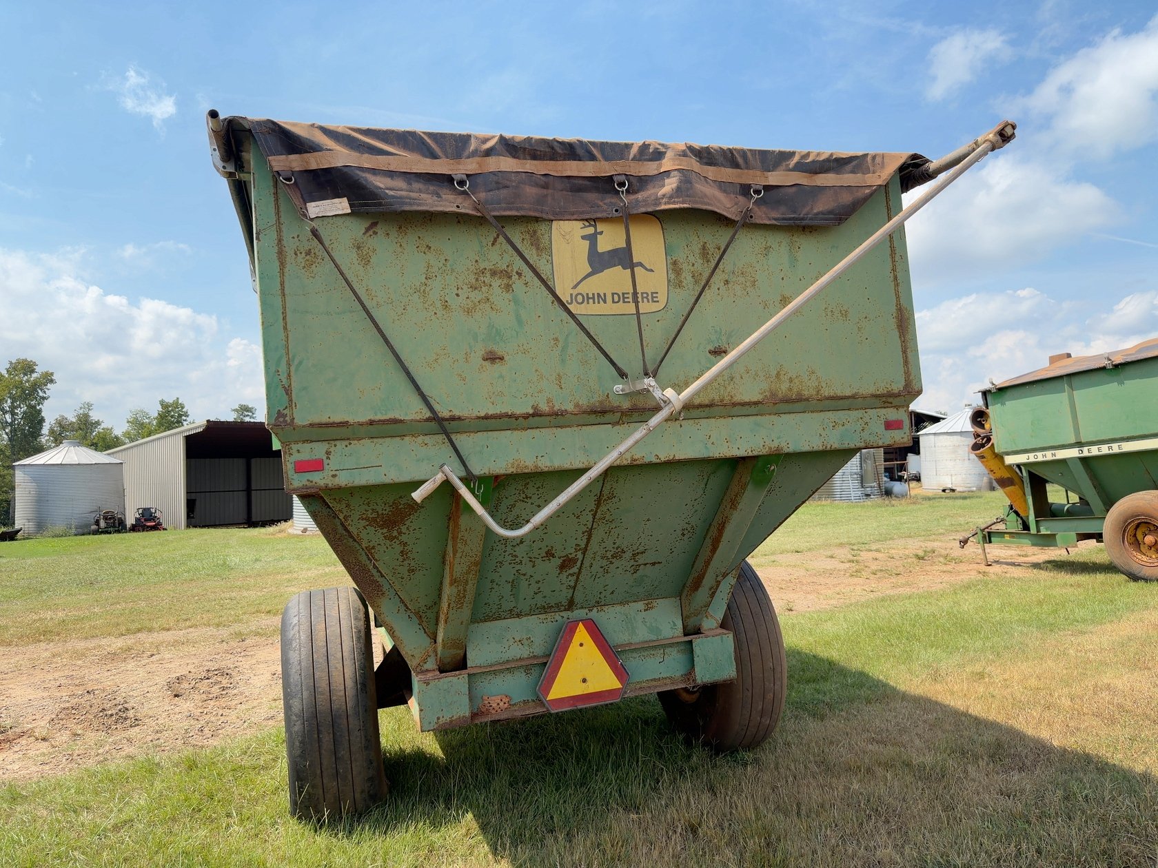 John Deere 1210