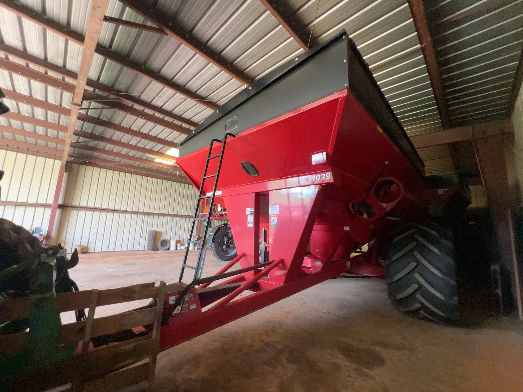 2012 Parker 1039