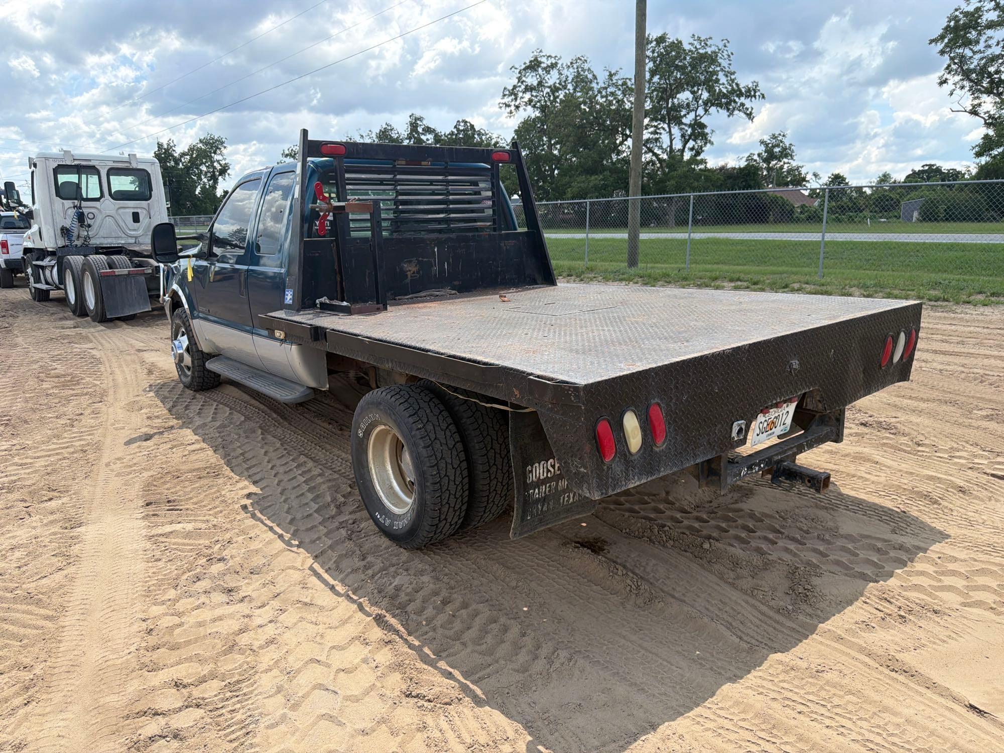 2001 Ford F-350 XLT
