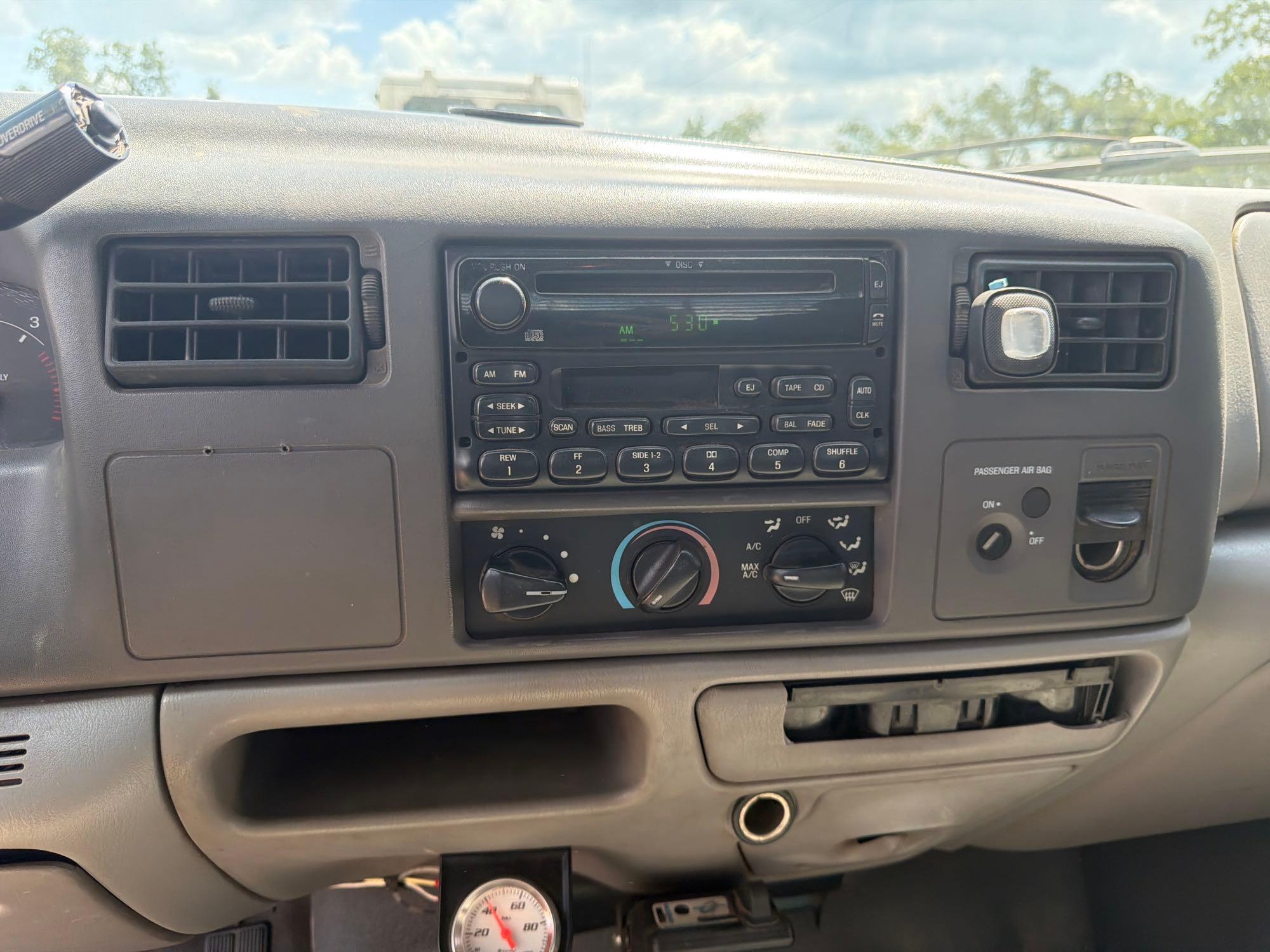 2001 Ford F-350 XLT