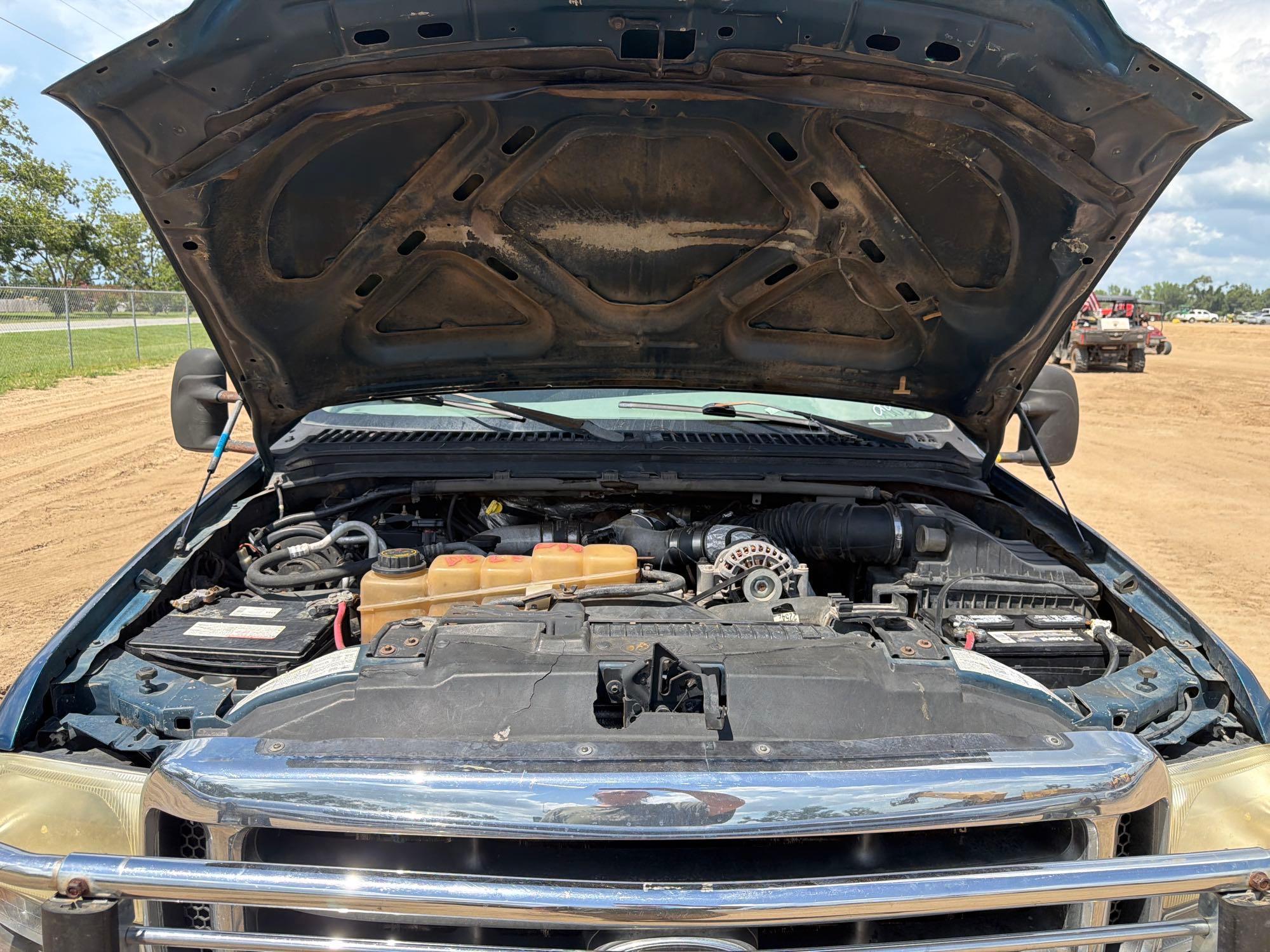 2001 Ford F-350 XLT