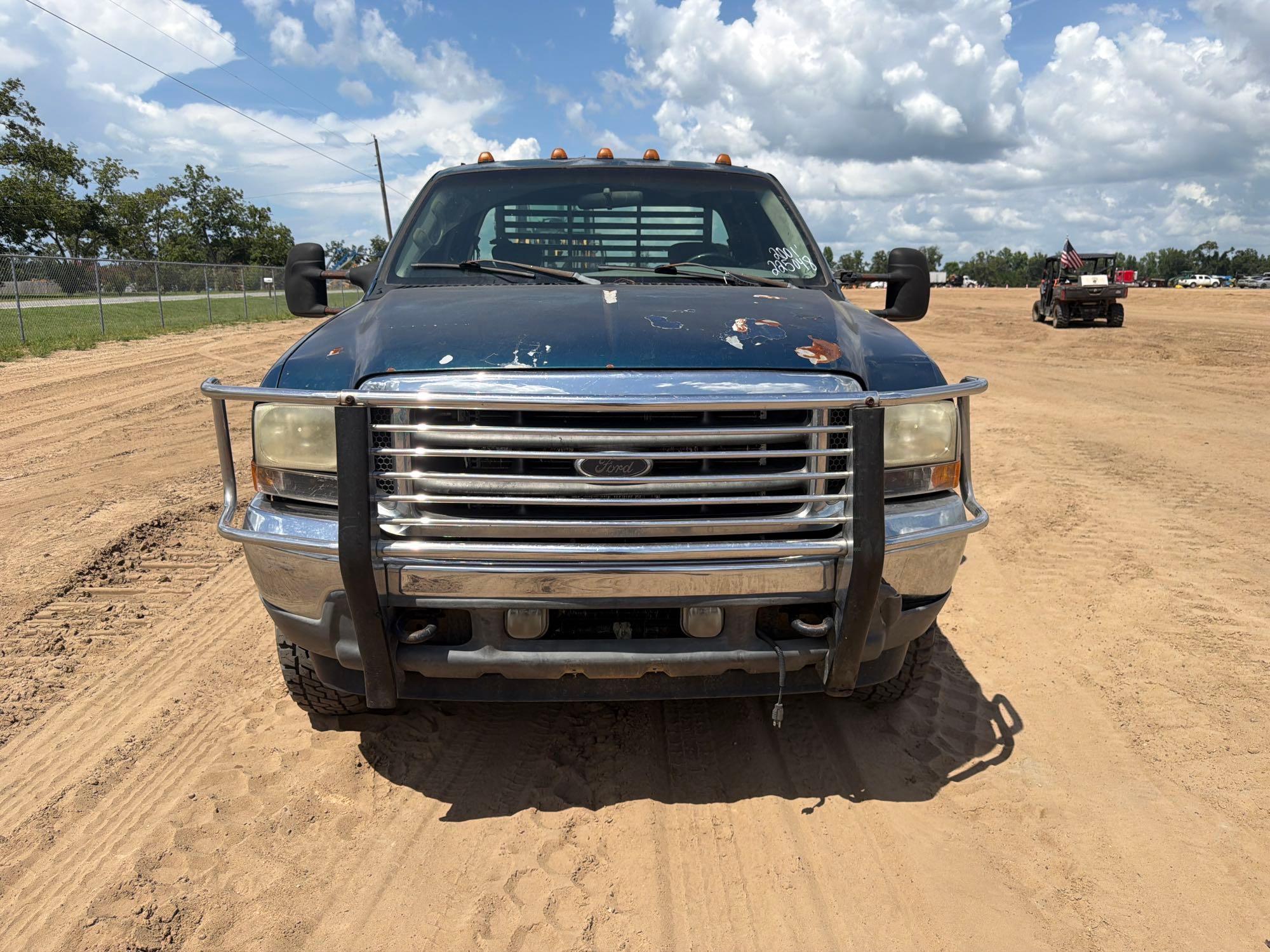 2001 Ford F-350 XLT