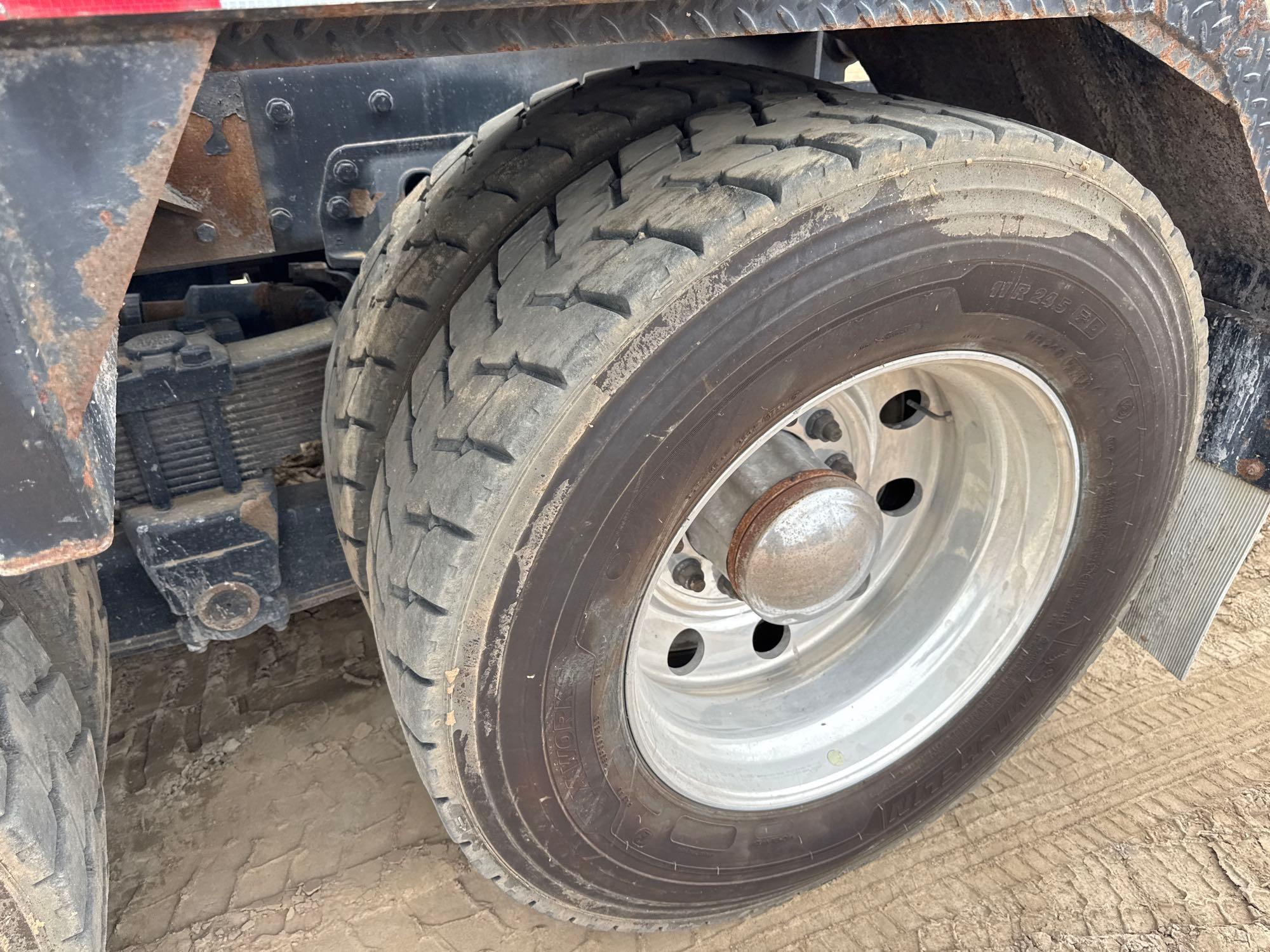 2021 Kenworth T800
