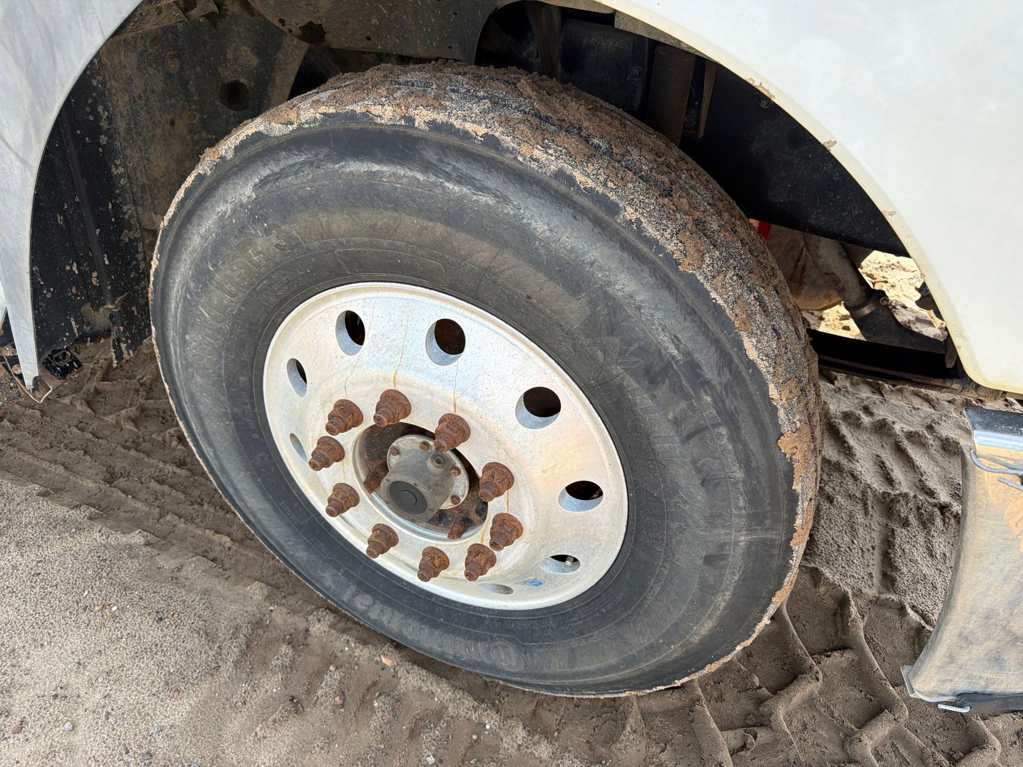 2016 Mack CXU613