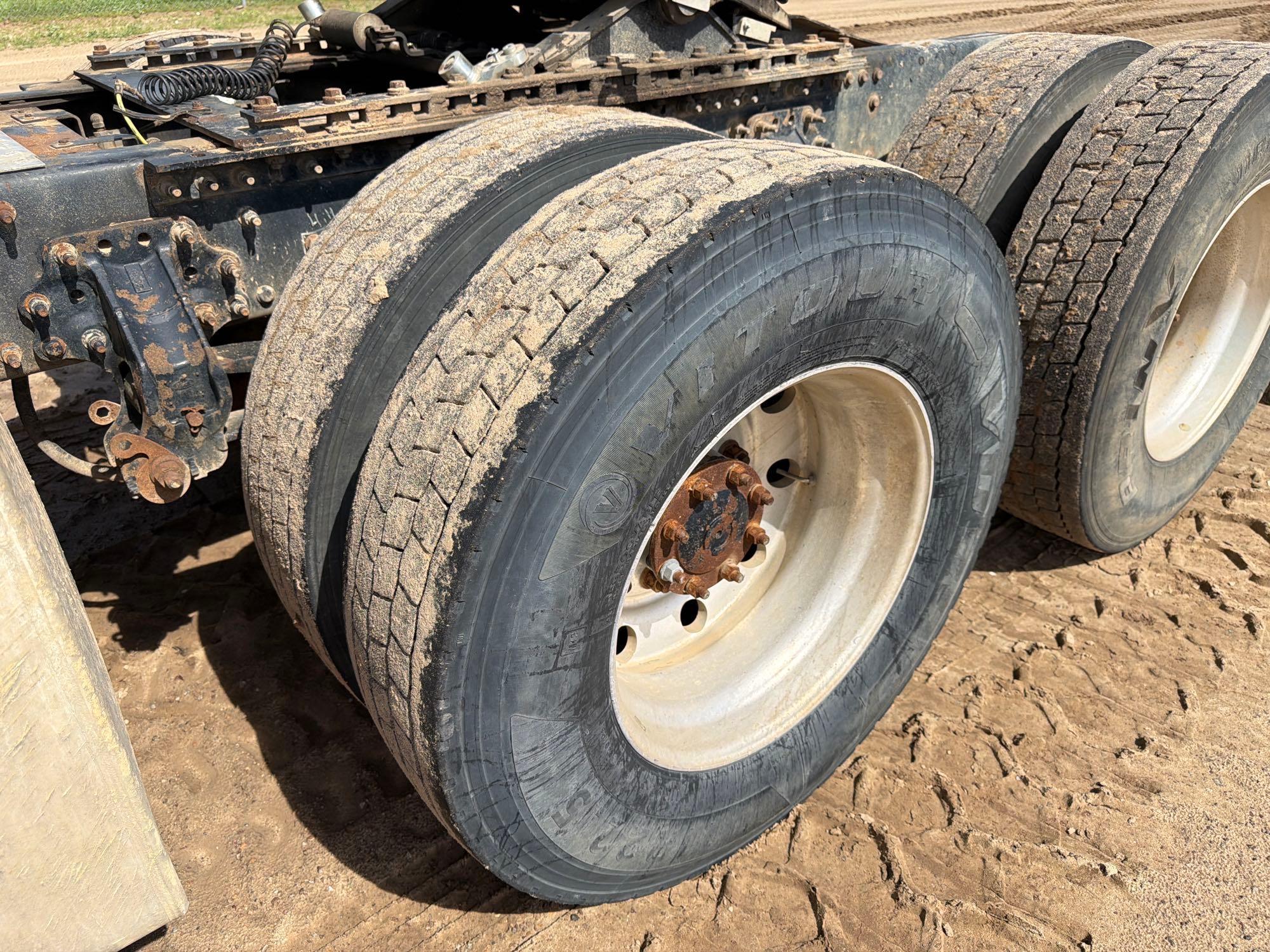 2016 Mack CXU613