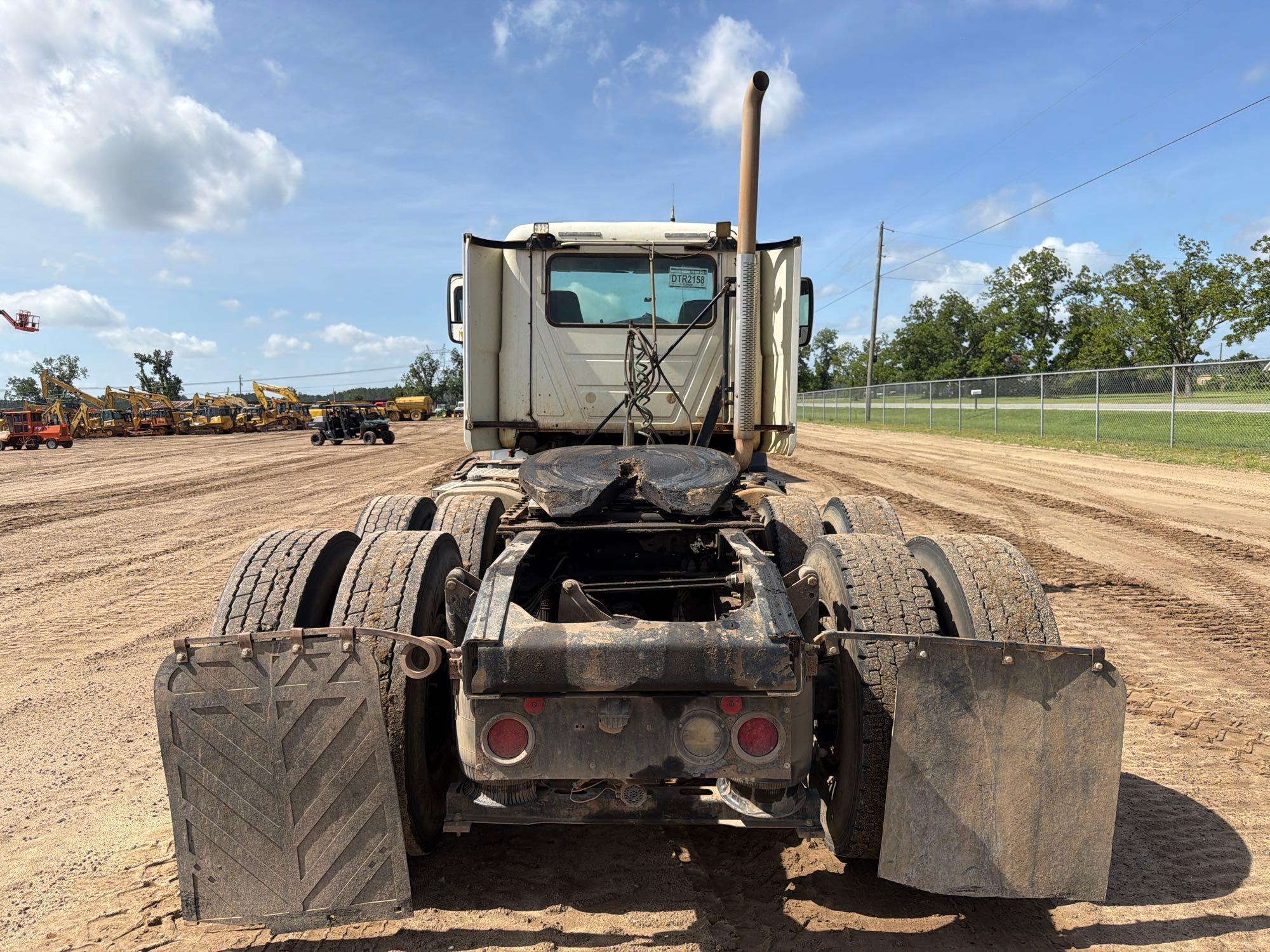 2016 Mack CXU613