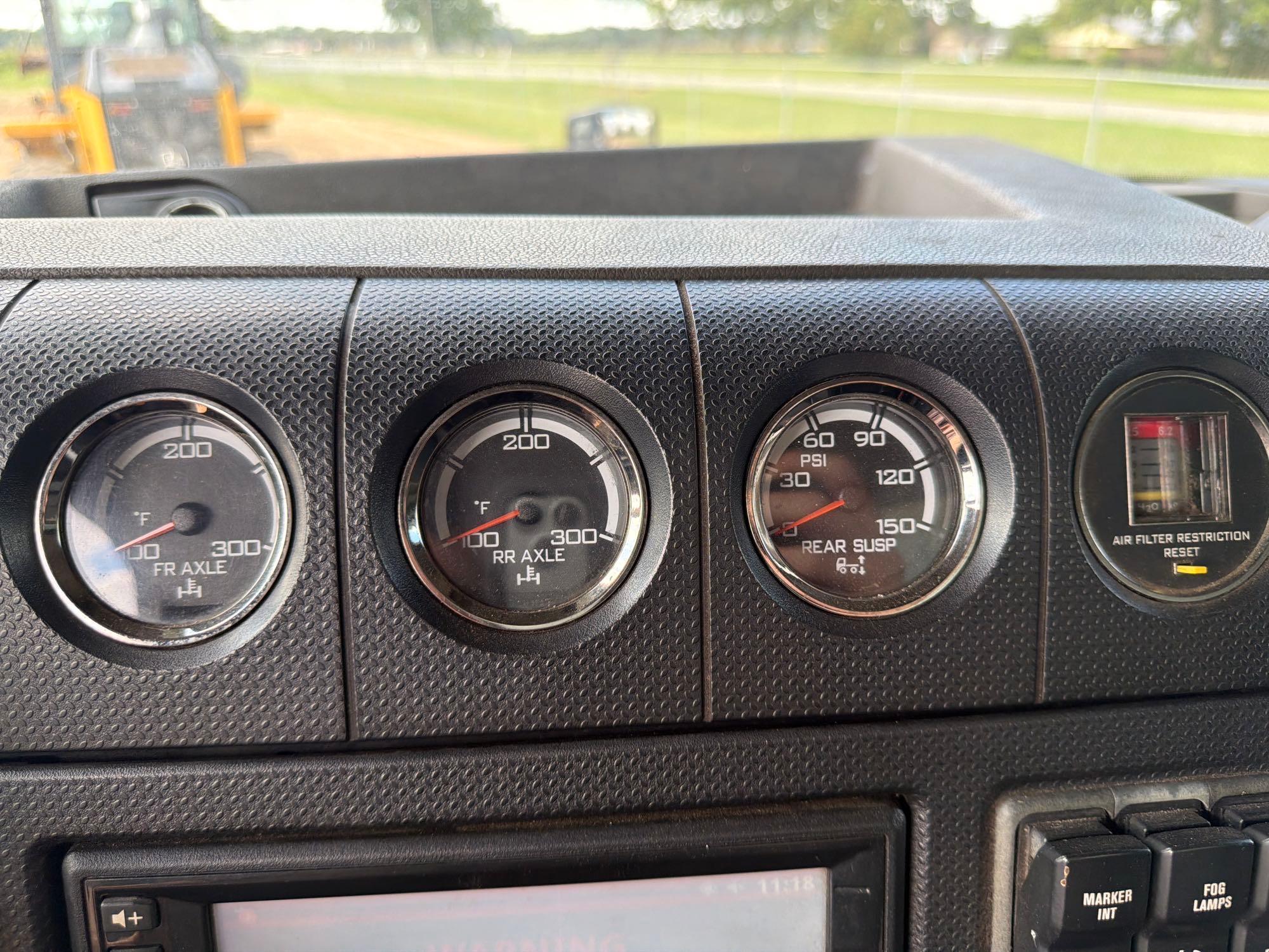 2014 Caterpillar CT660