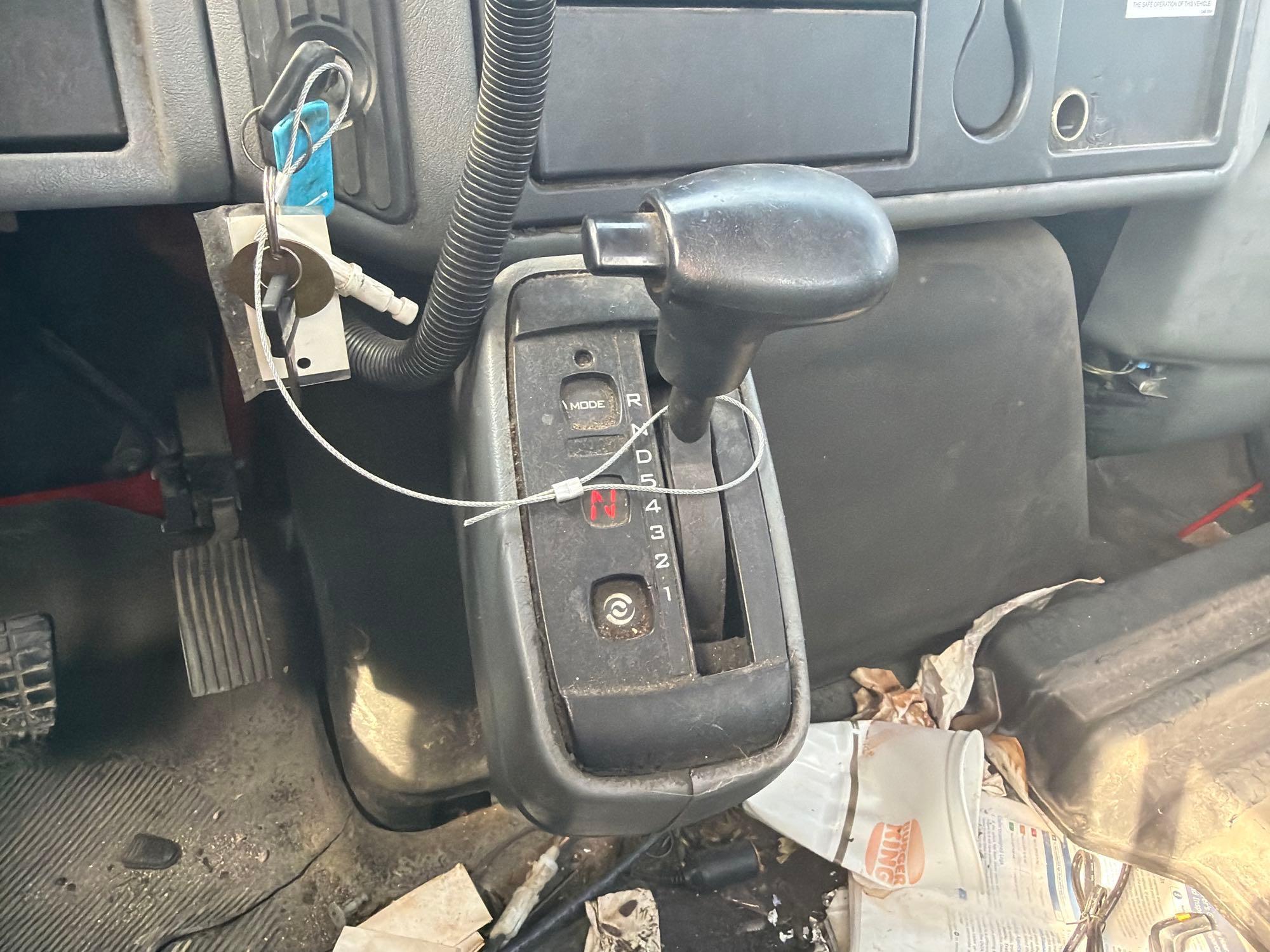 2005 International 4400 SBA 4X2