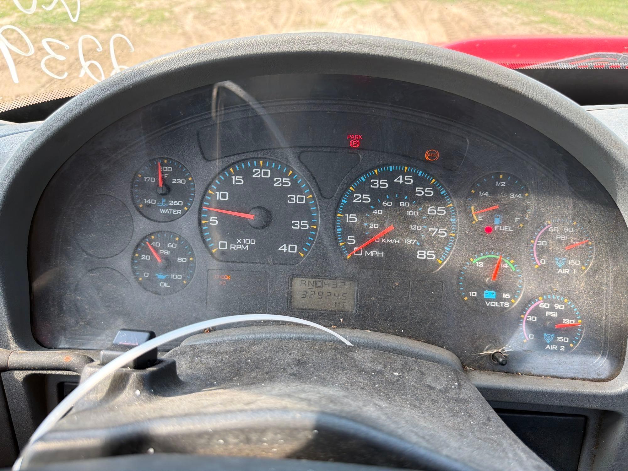 2005 International 4400 SBA 4X2