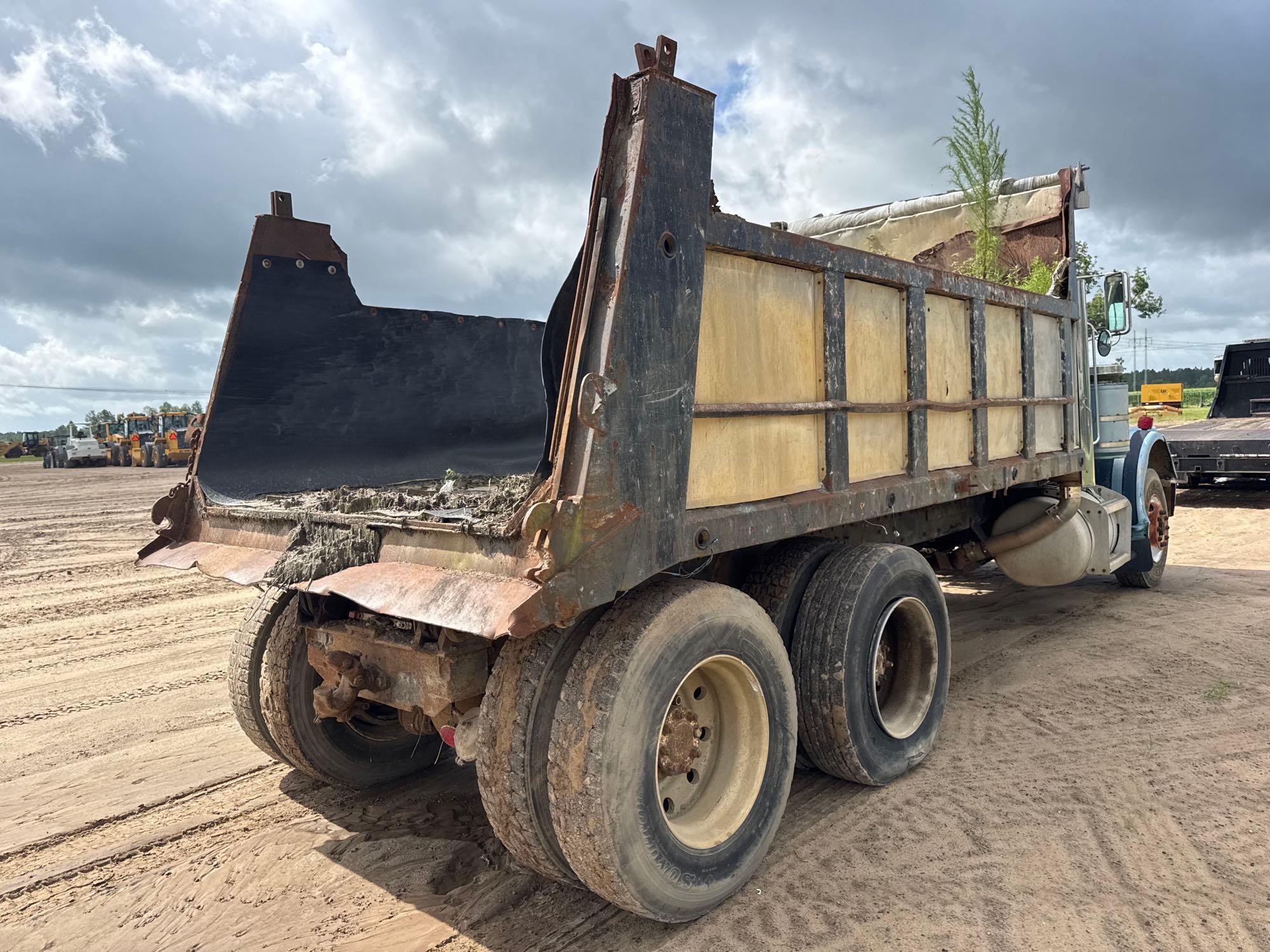 1987 Peterbilt 303