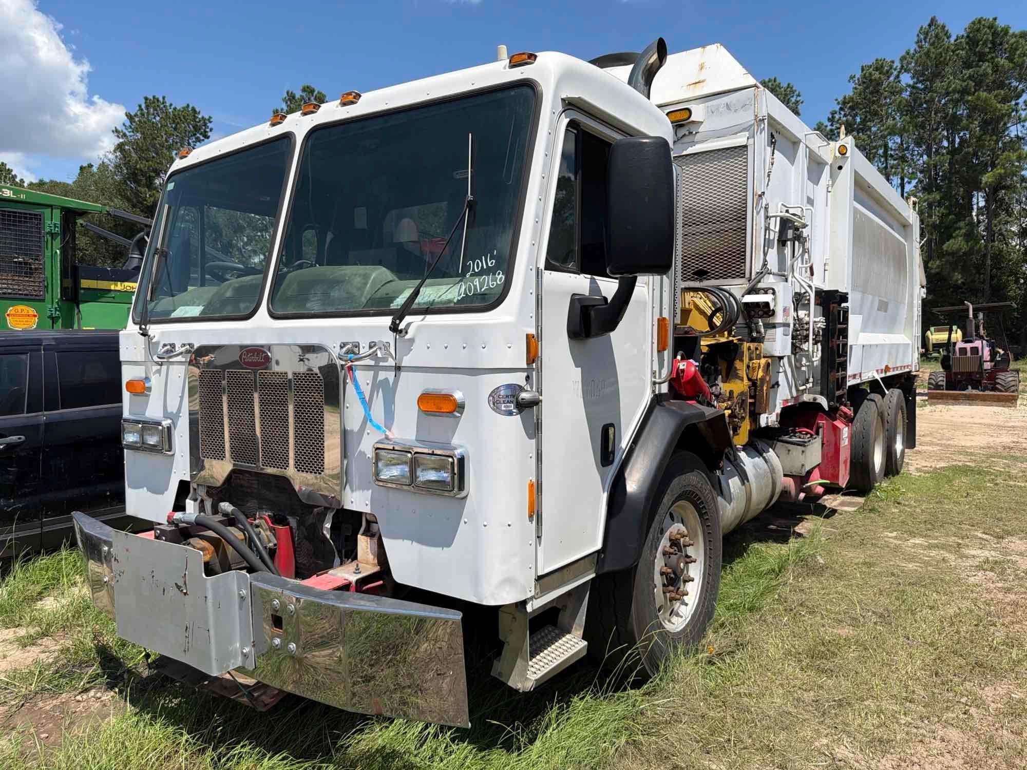 Photo of a 2016 Peterbilt PB320