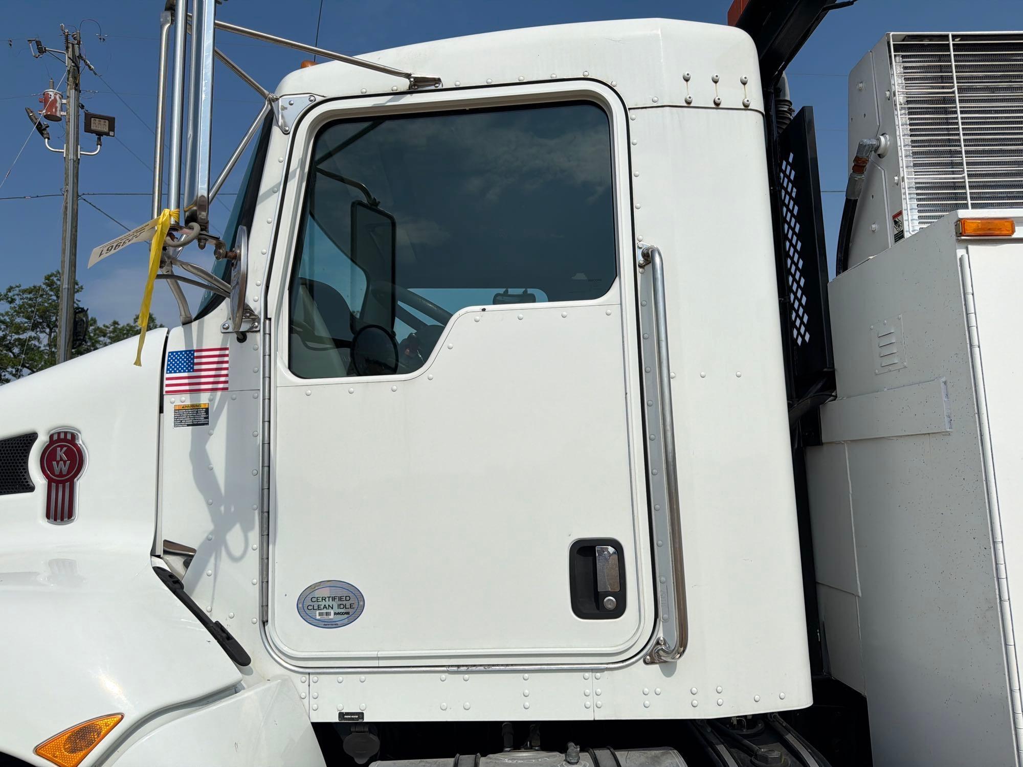 2012 Kenworth T370
