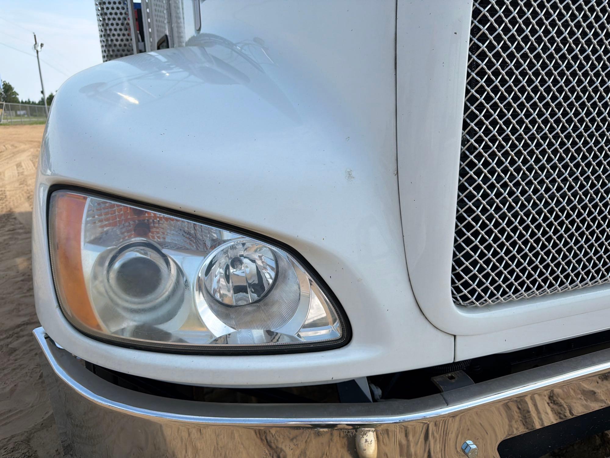 2012 Kenworth T370