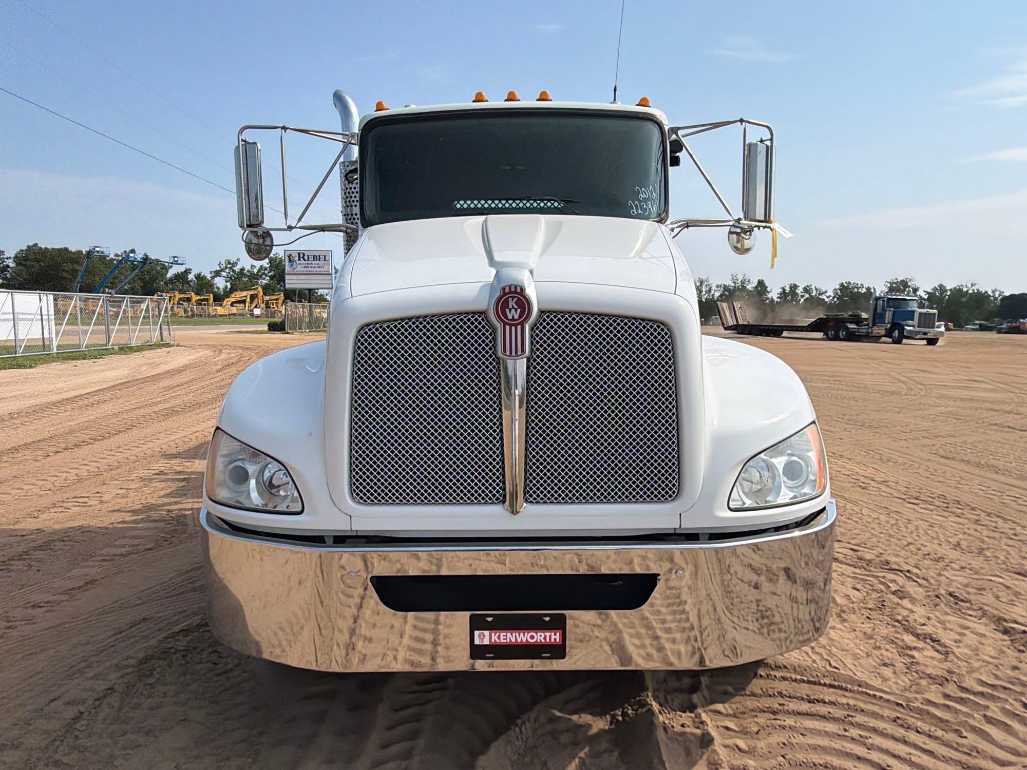 2012 Kenworth T370