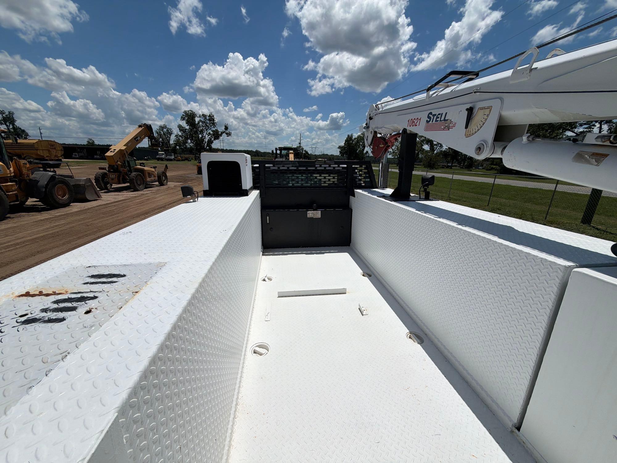 2011 Ford F750