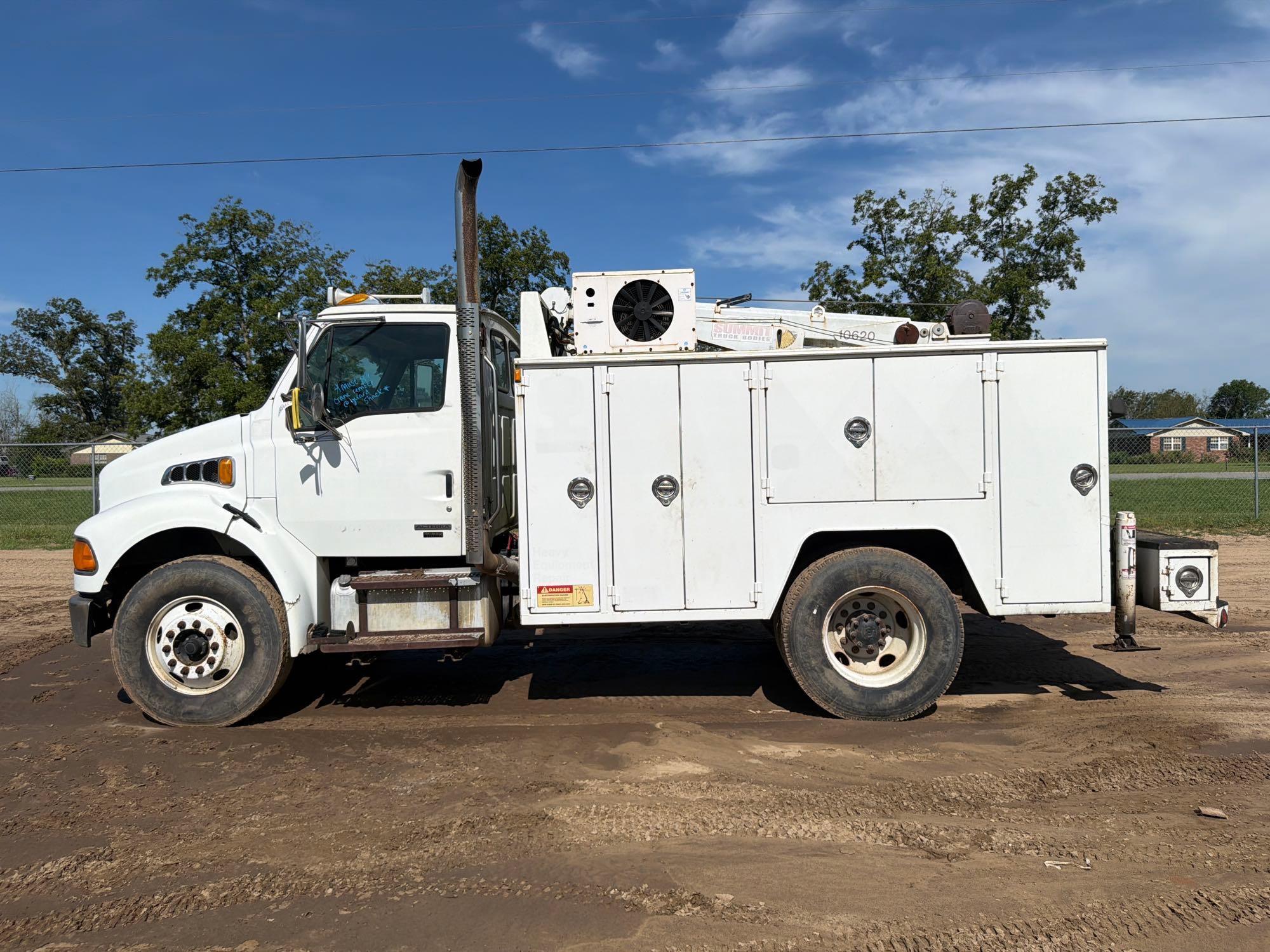 Photo of a 2006 Sterling Acterra