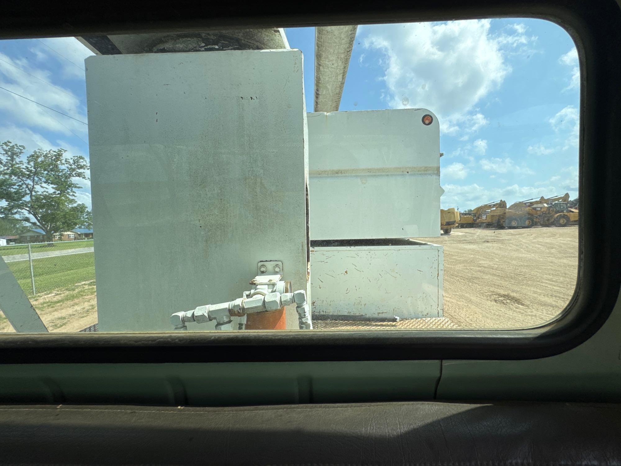 1998 International 4700