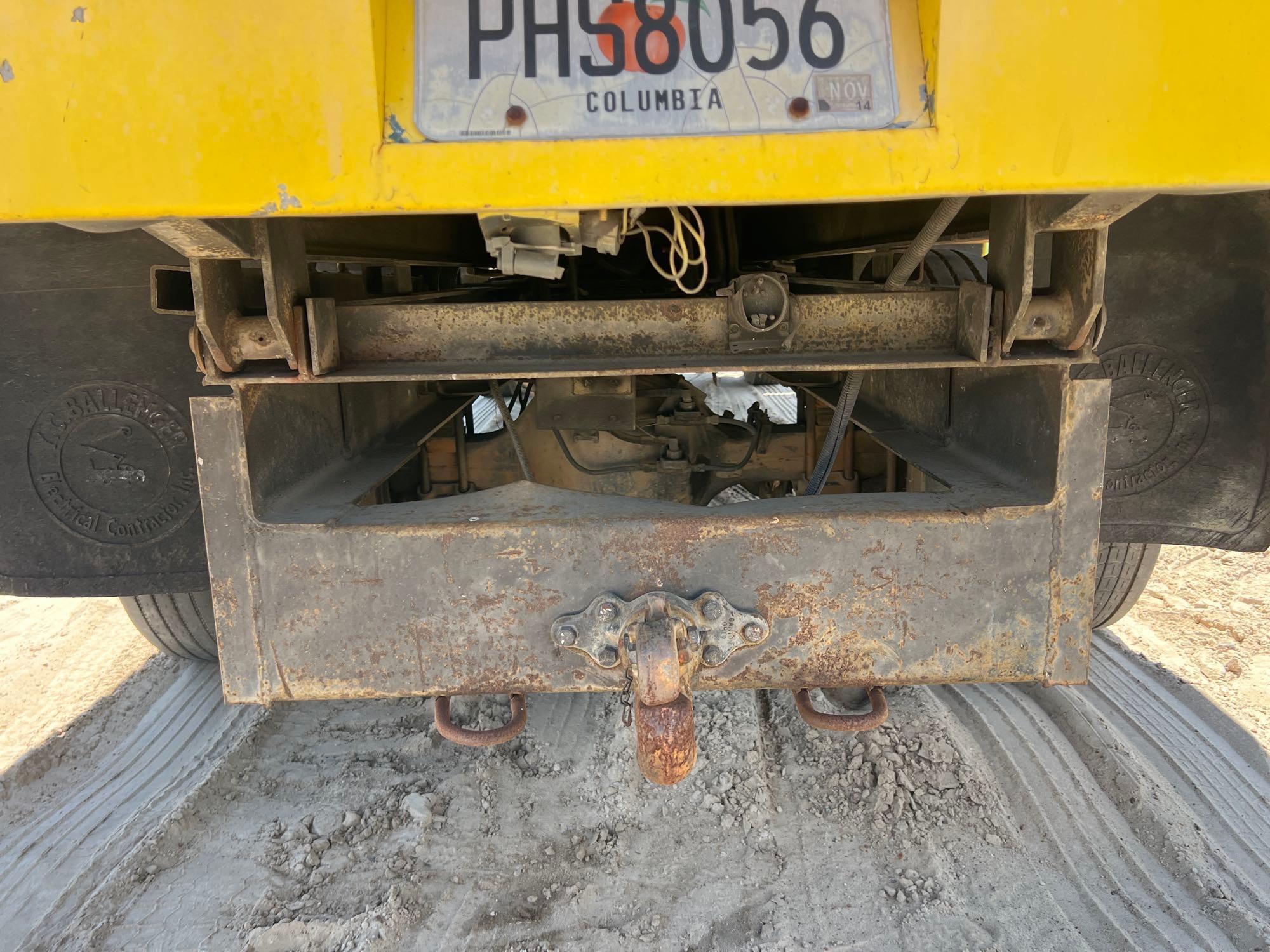 1989 Ford F700